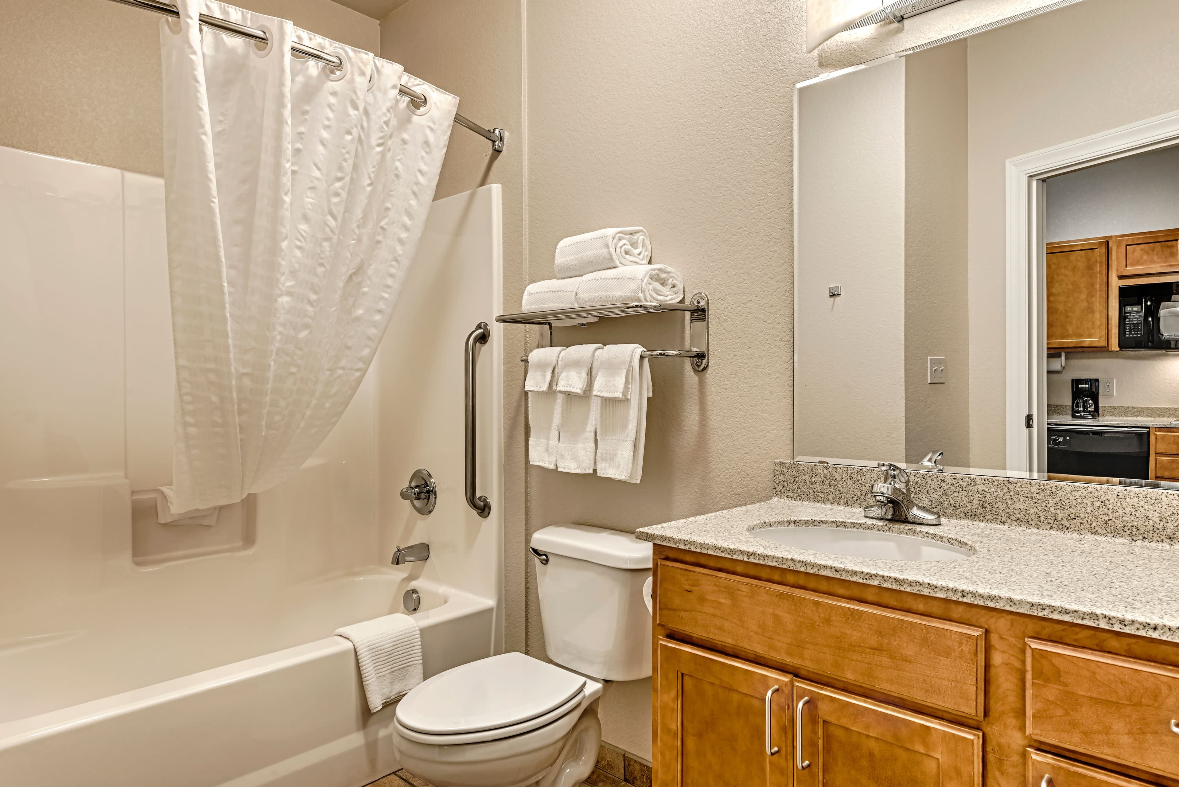 Candlewood Suites Oak Harbor — 13