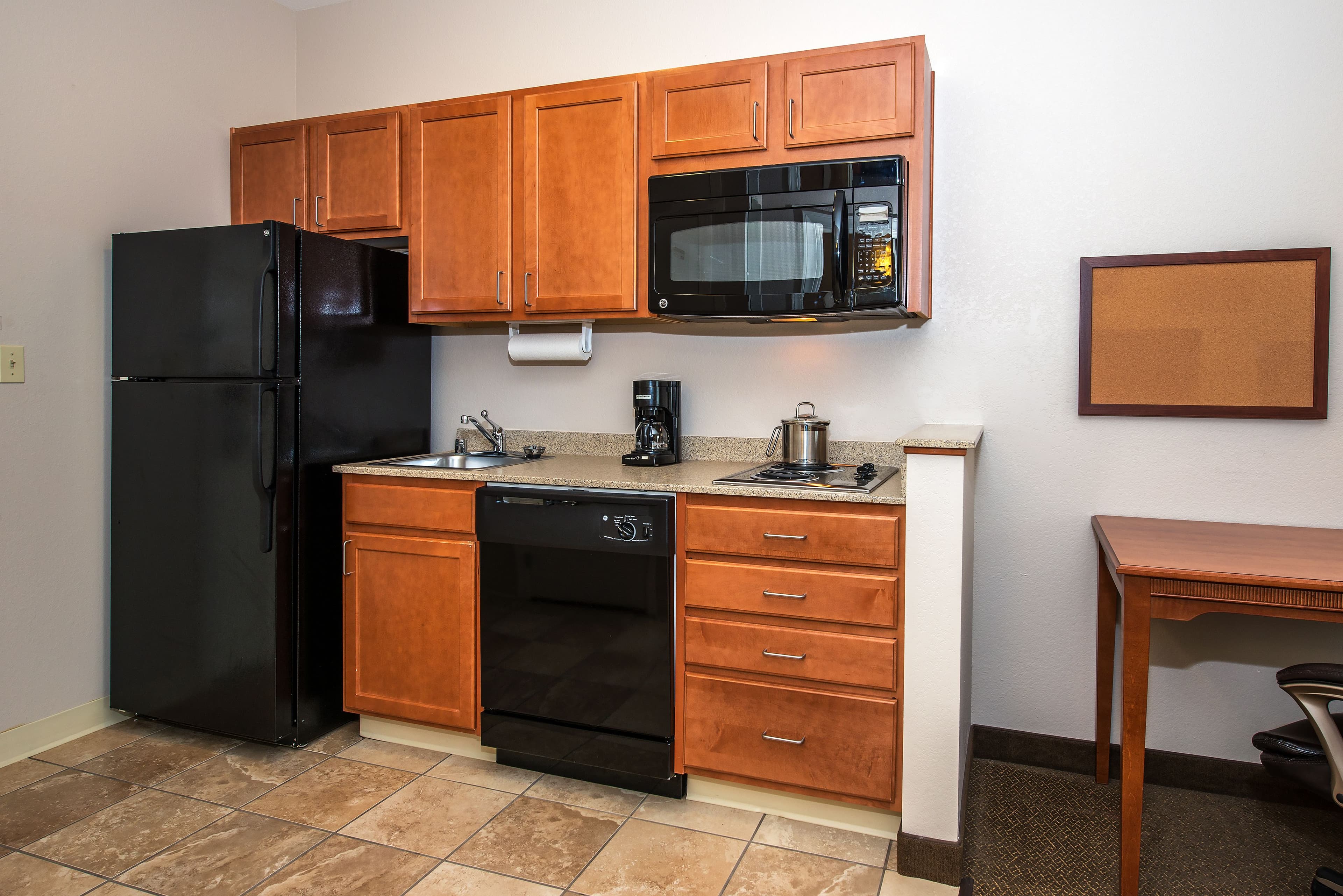 Candlewood Suites Oak Harbor - Image 5