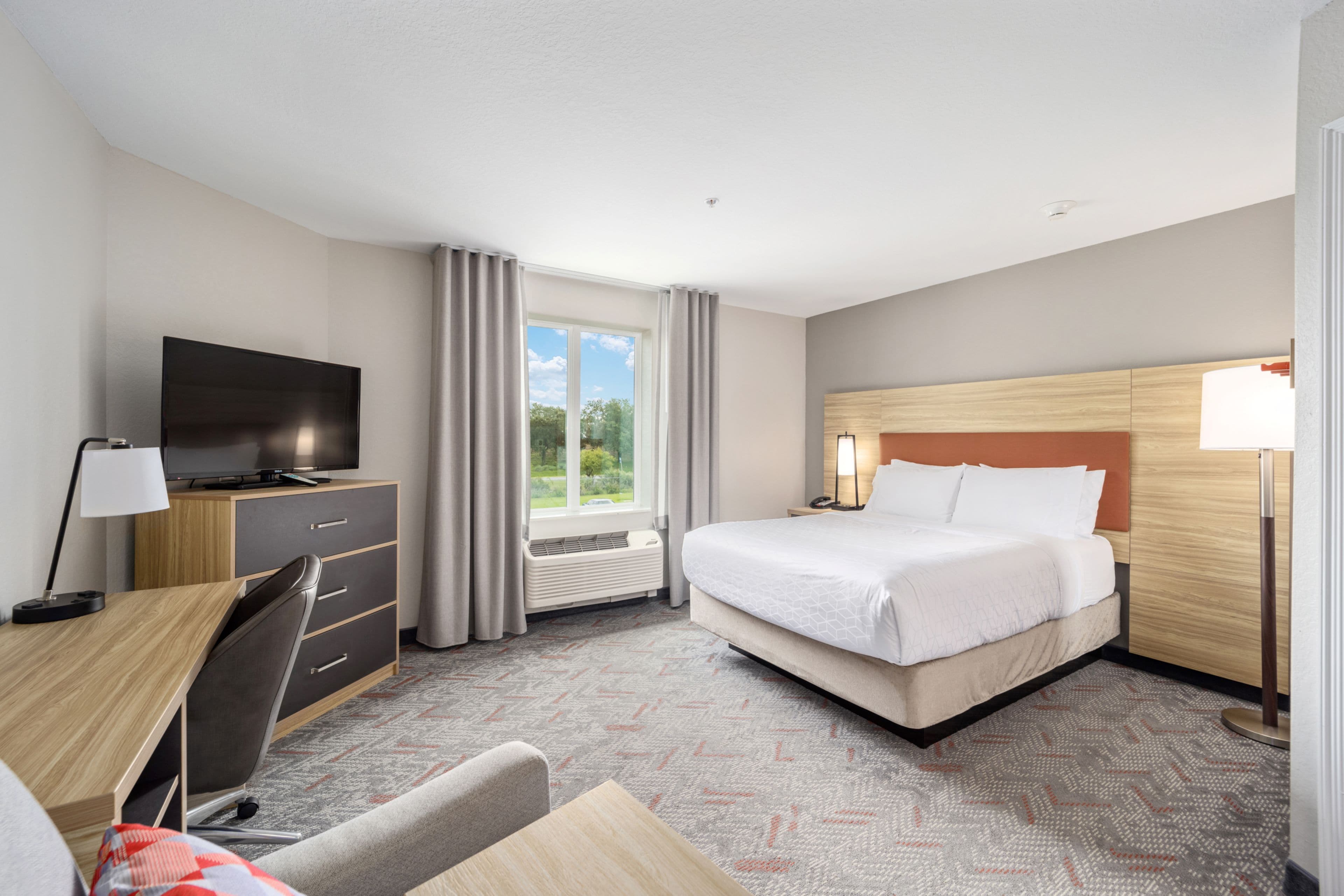 Candlewood Suites Ocala I-75 - Image 3