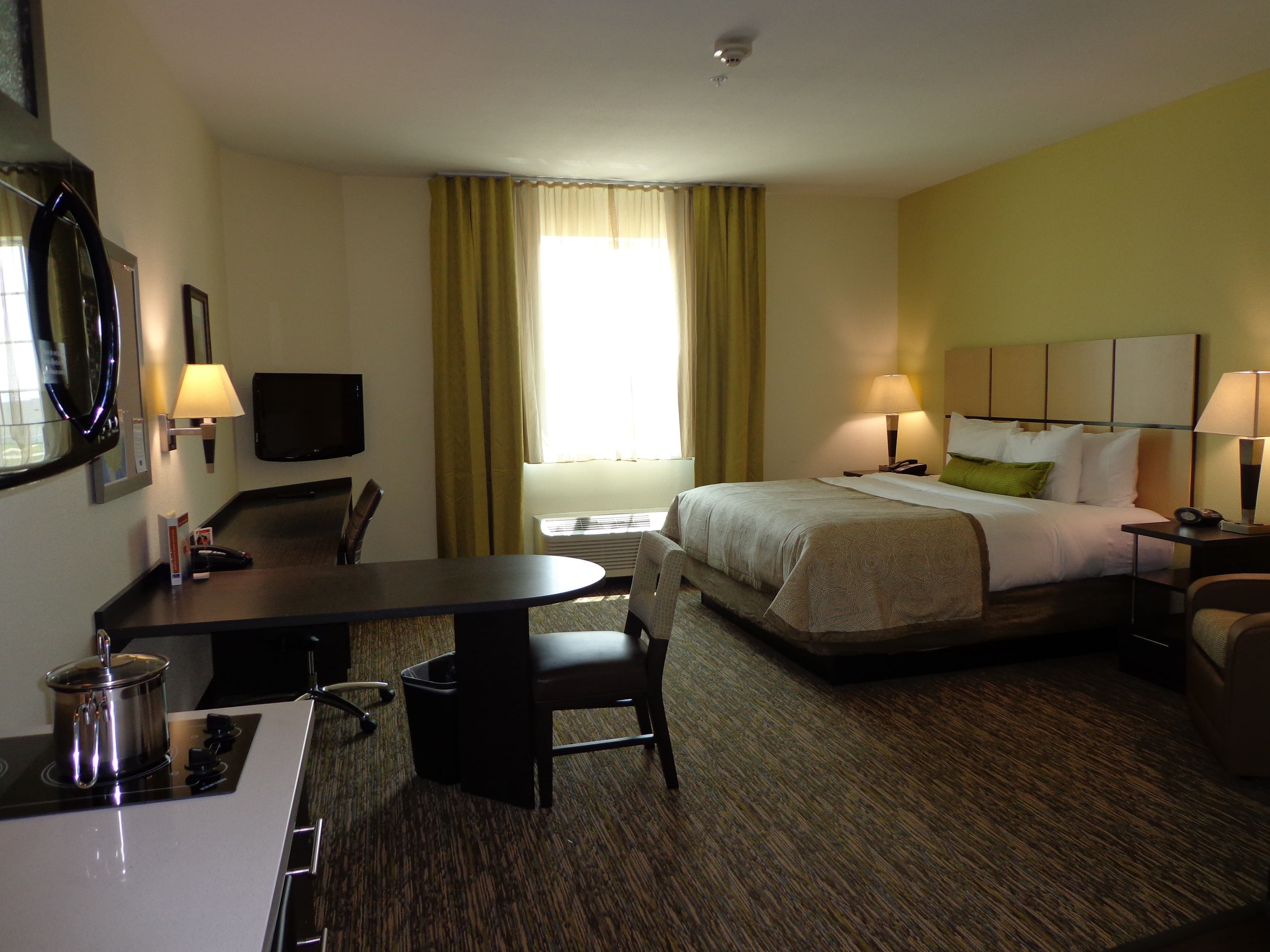 Candlewood Suites Odessa — 7