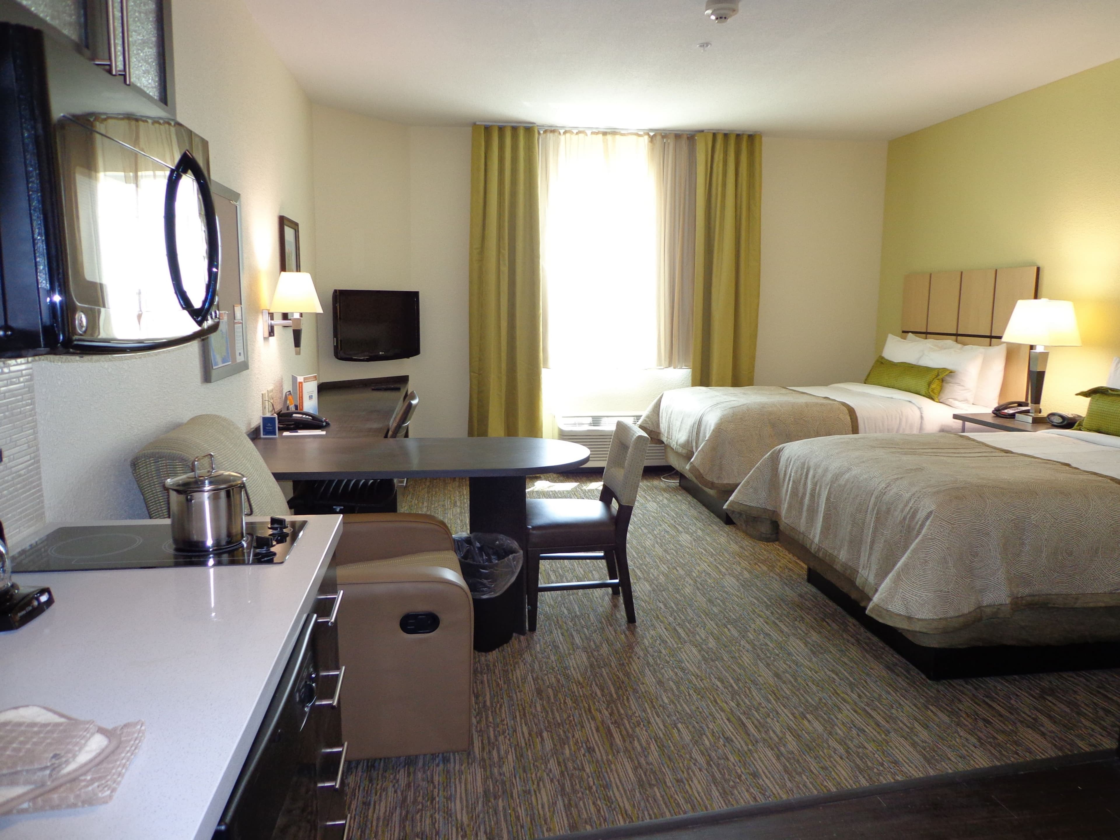 Candlewood Suites Odessa — 33