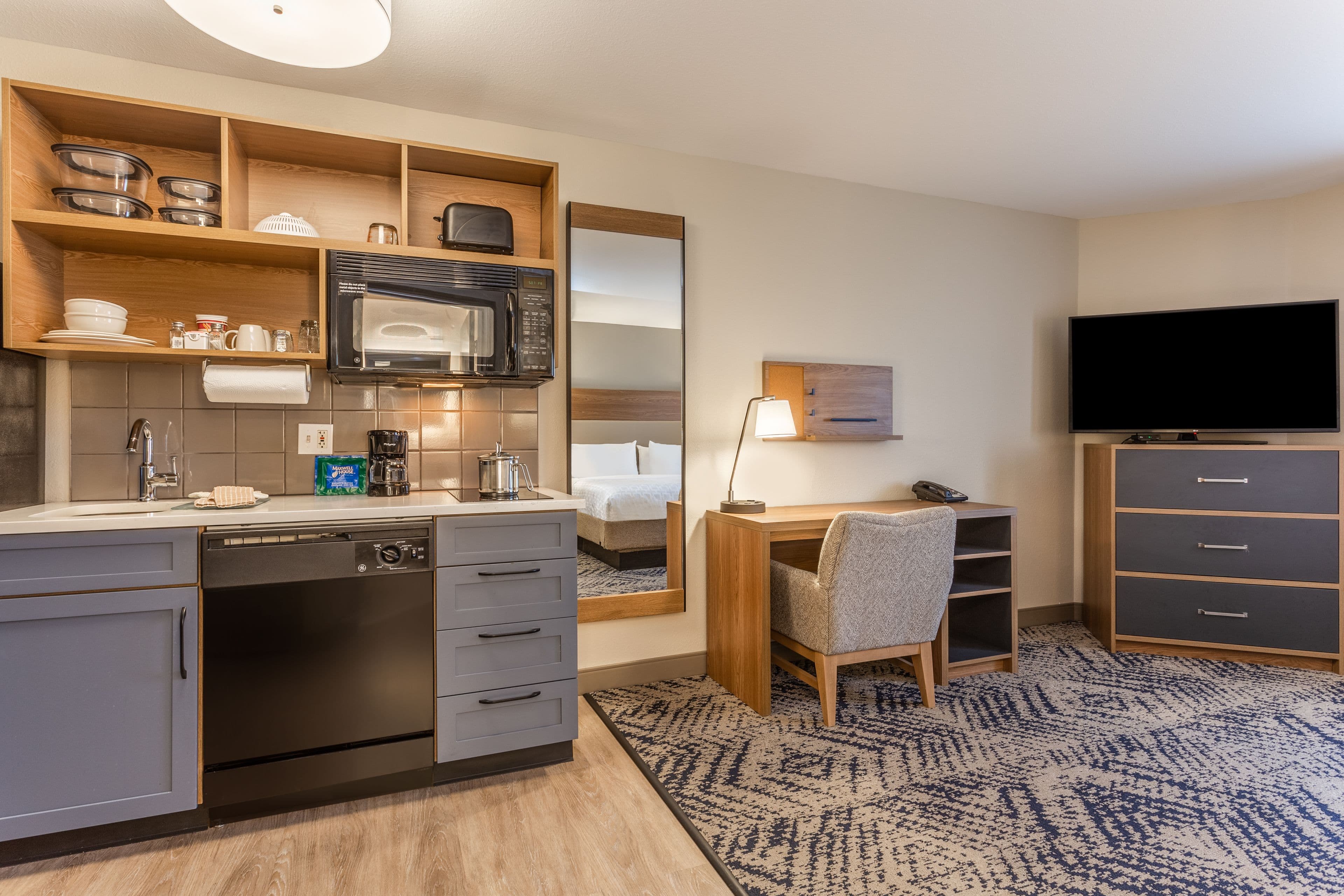 Candlewood Suites Ofallon, Il - St. Louis Area - Image 3