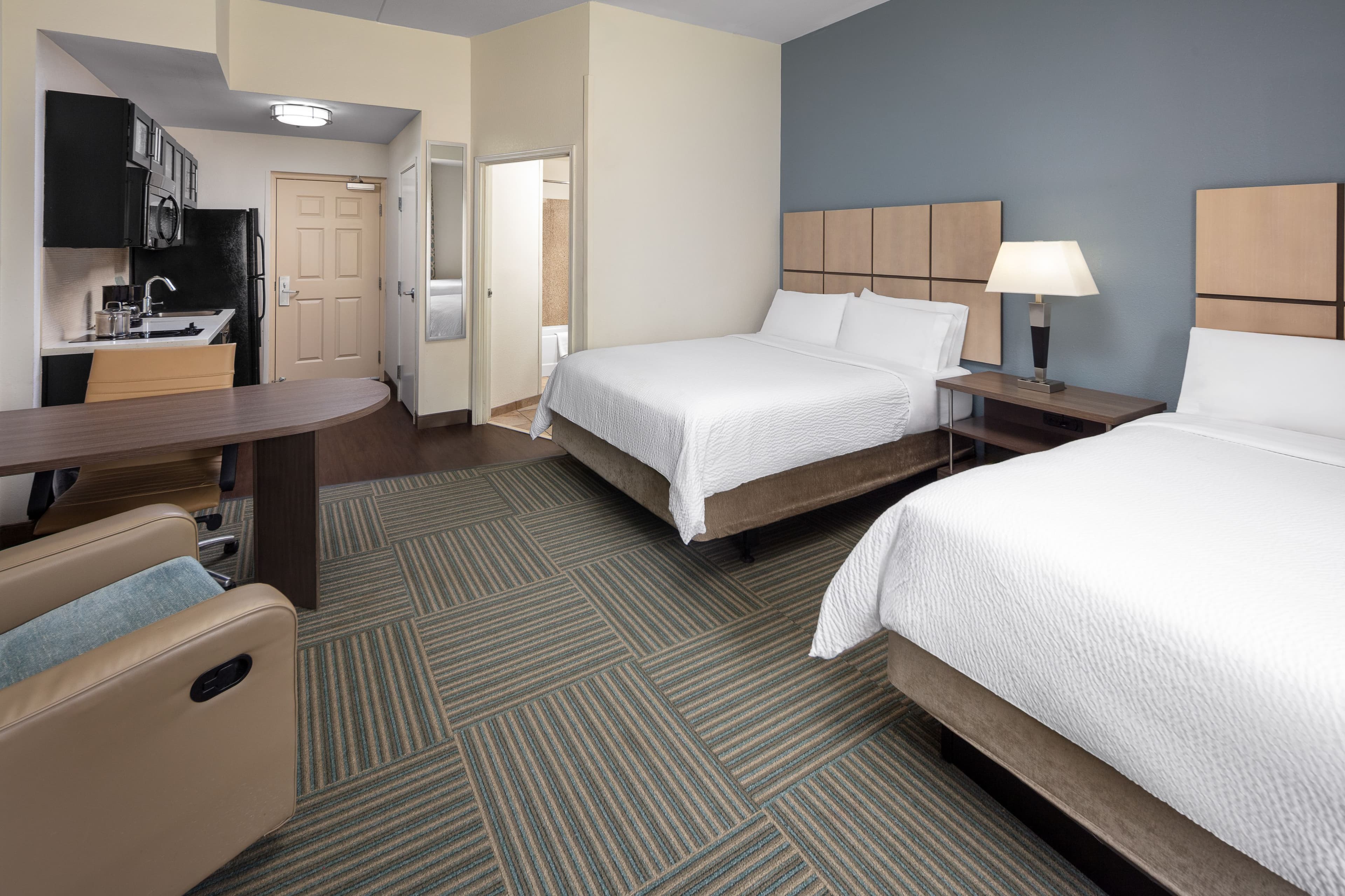 Candlewood Suites Omaha Airport - Image 4