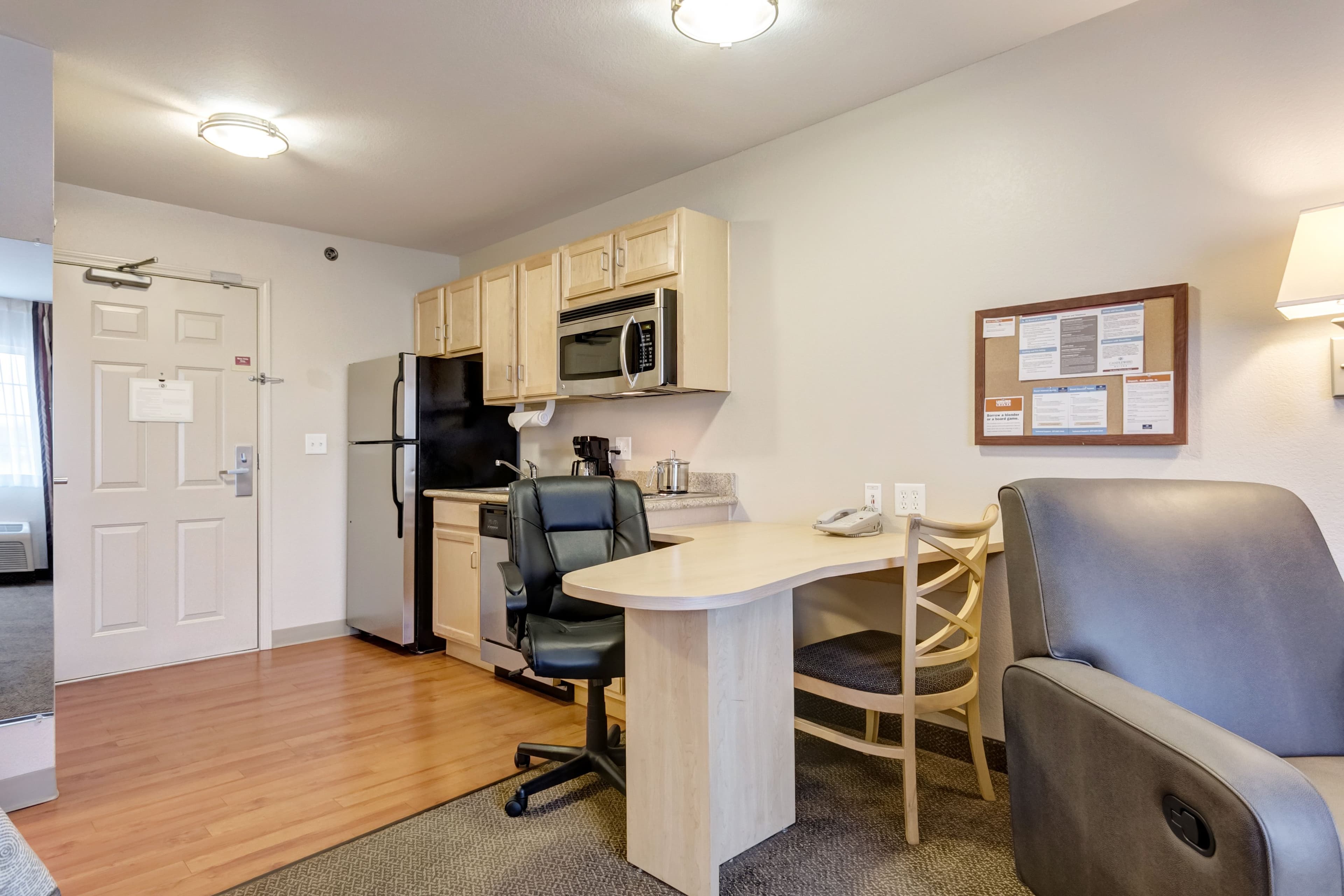 Candlewood Suites Paducah — 23