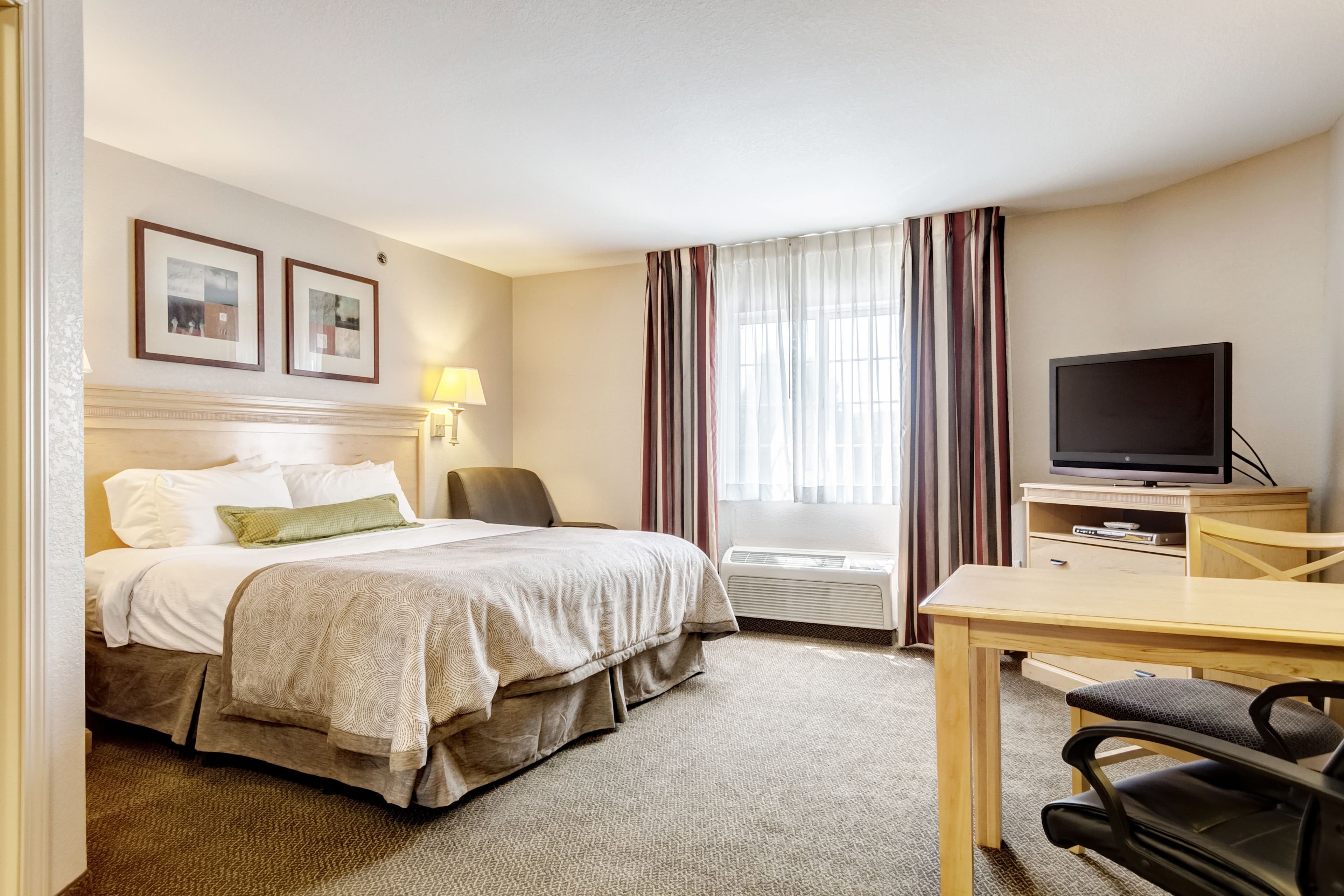 Candlewood Suites Paducah — 17