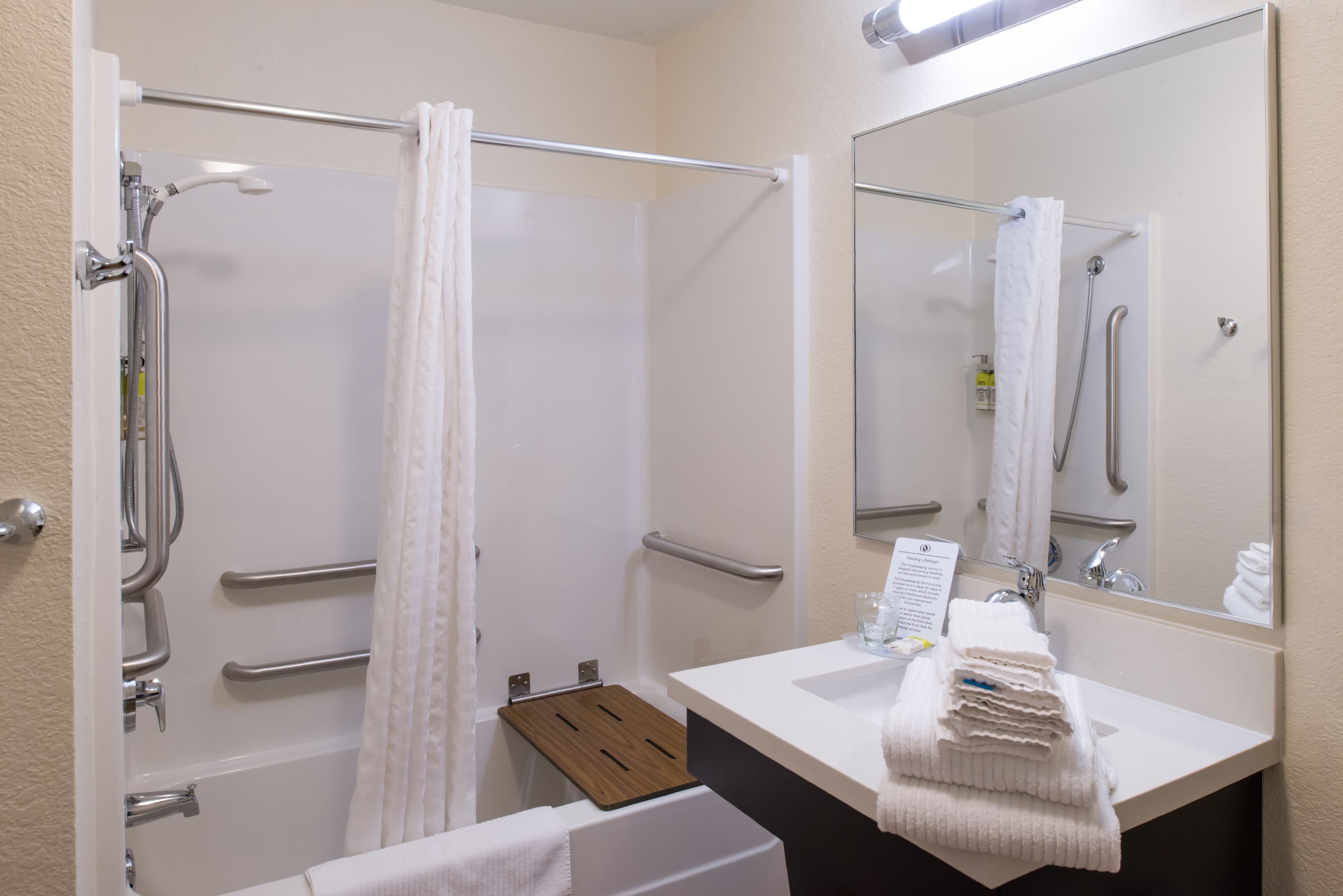 Candlewood Suites Paducah — 29