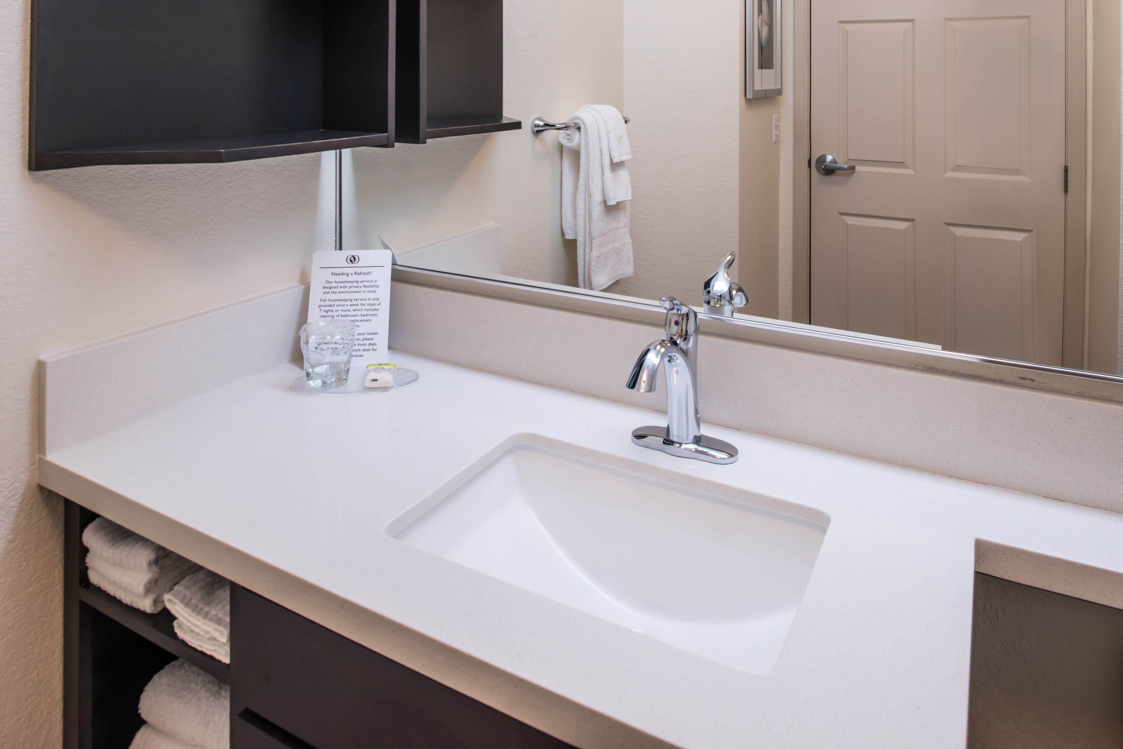 Candlewood Suites Paducah - Image 3