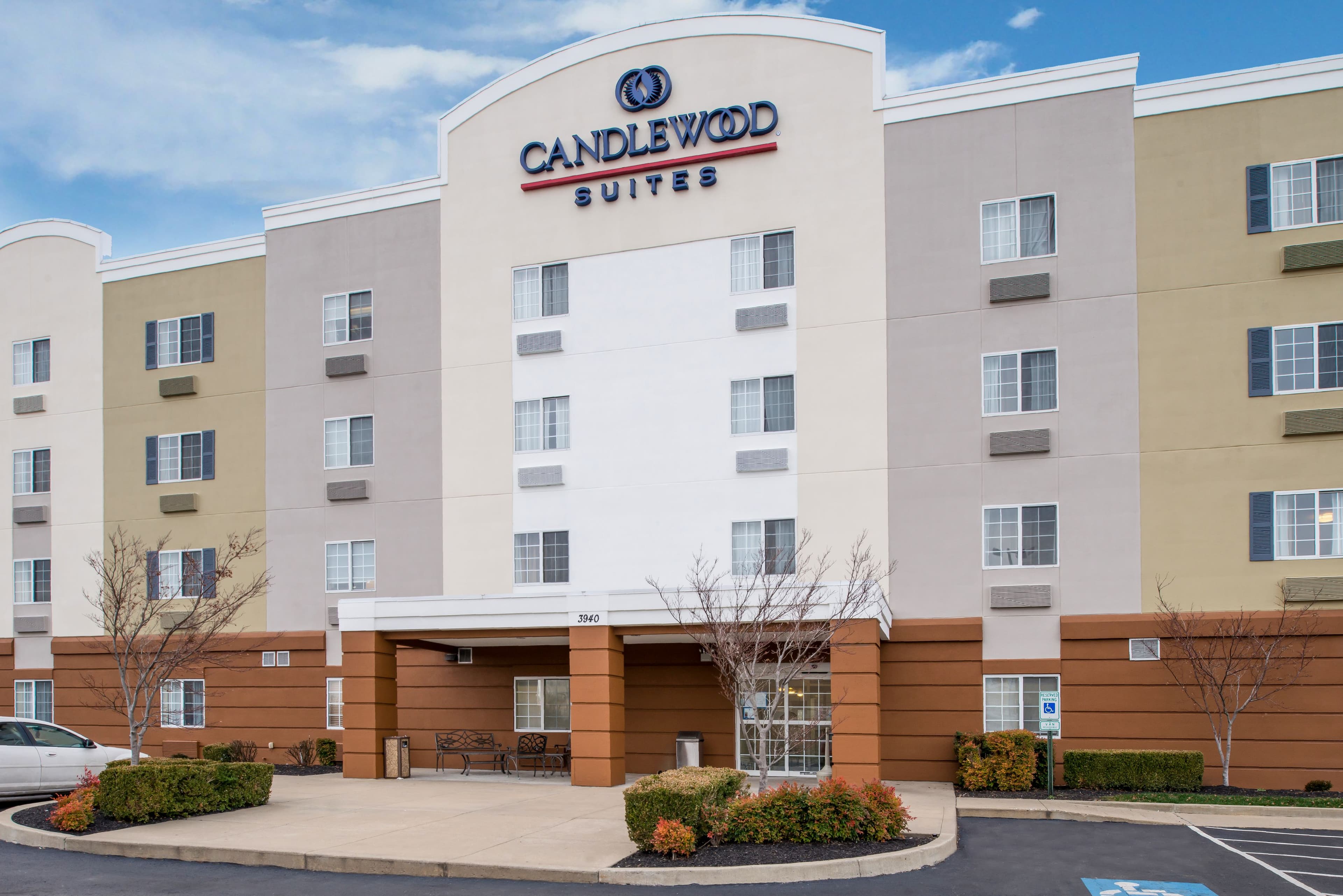 Candlewood Suites Paducah - Image 1