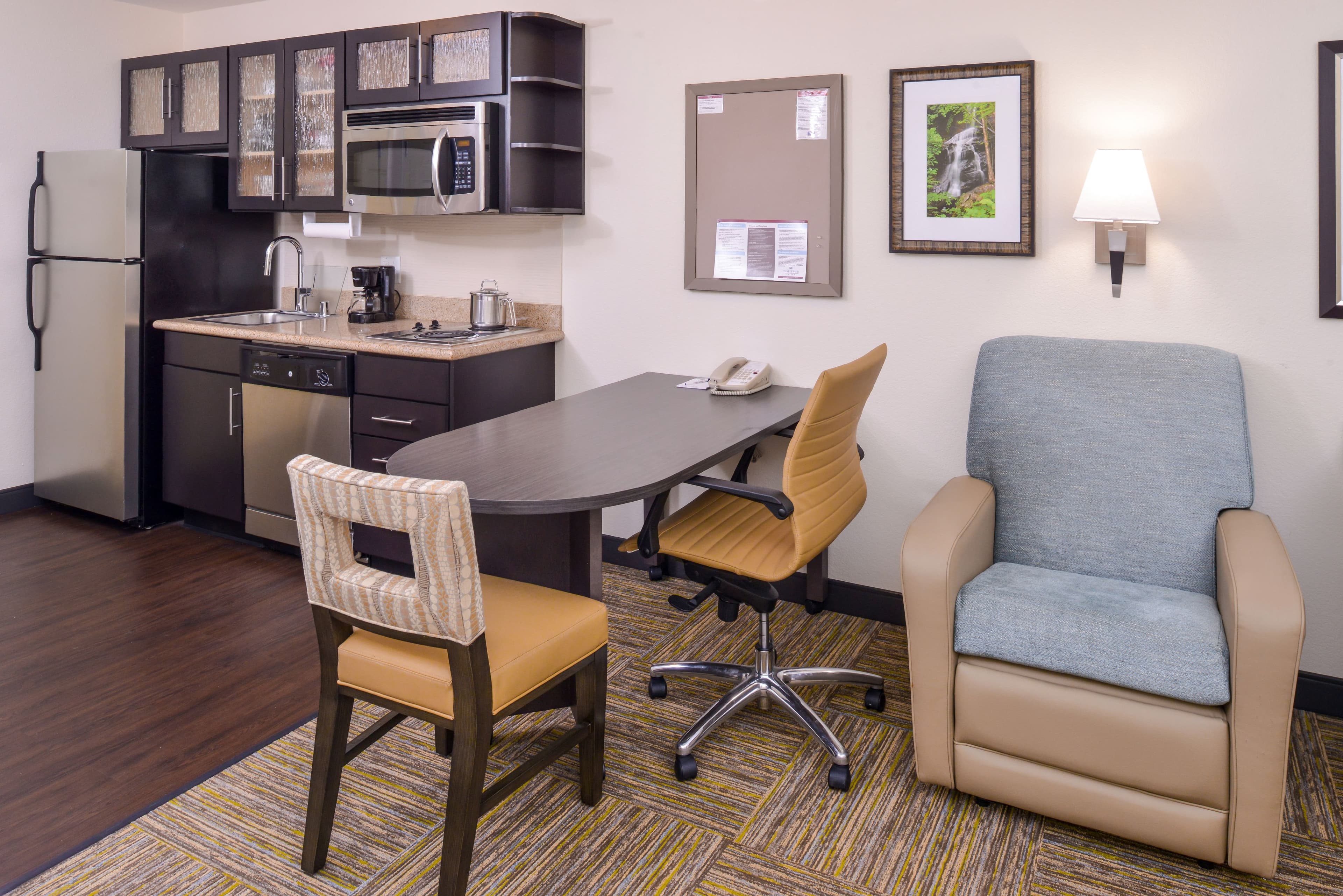 Candlewood Suites Paducah — 32