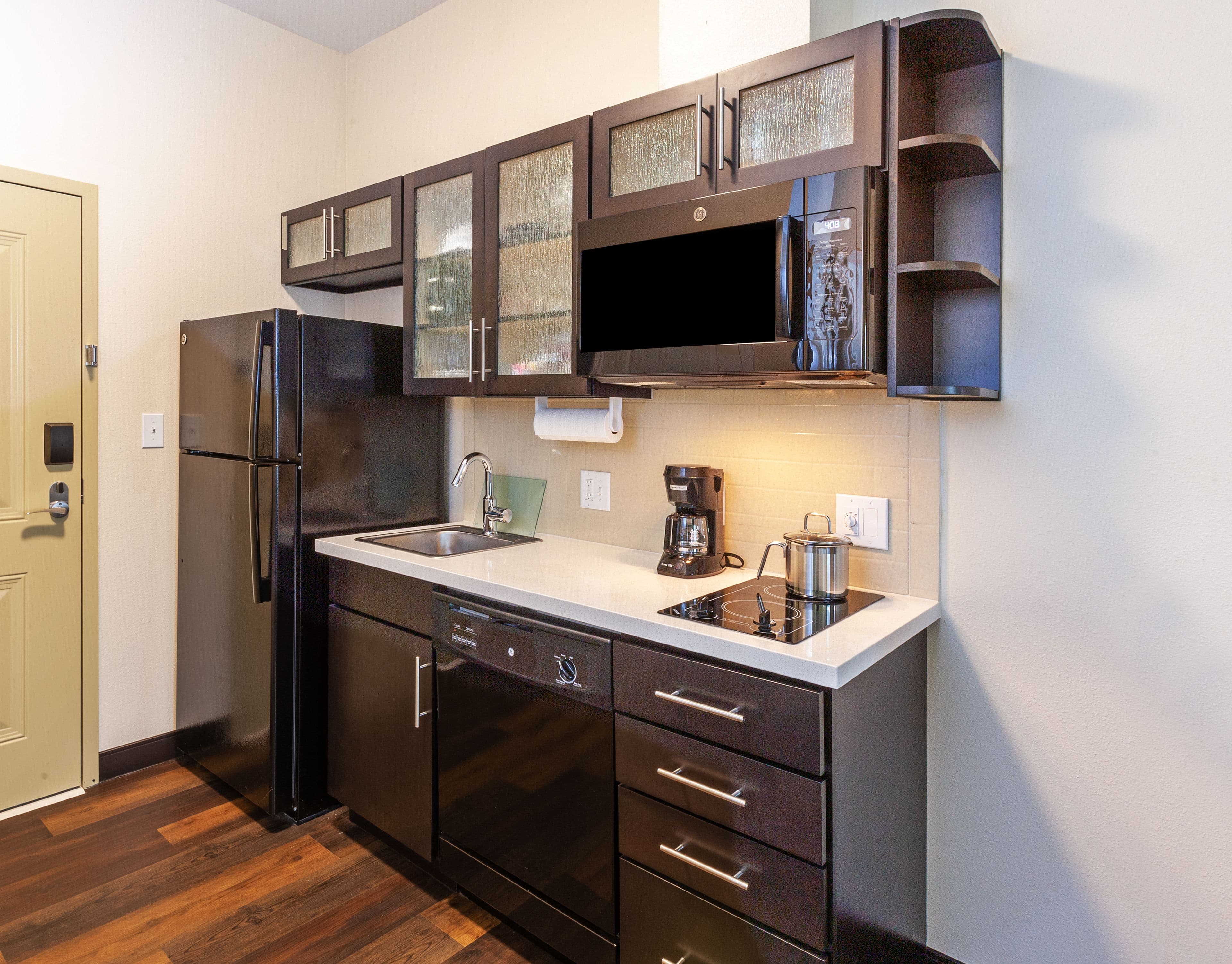 Candlewood Suites Houston - Pasadena — 33