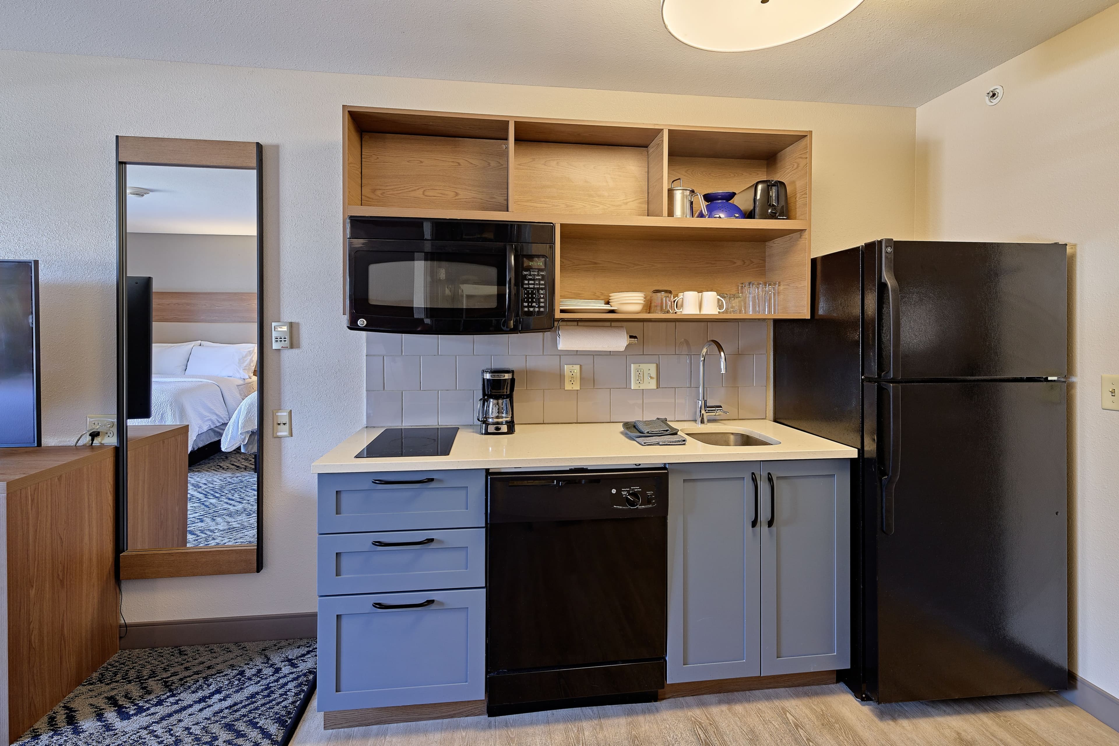 Candlewood Suites Peoria at Grand Prairie — 15