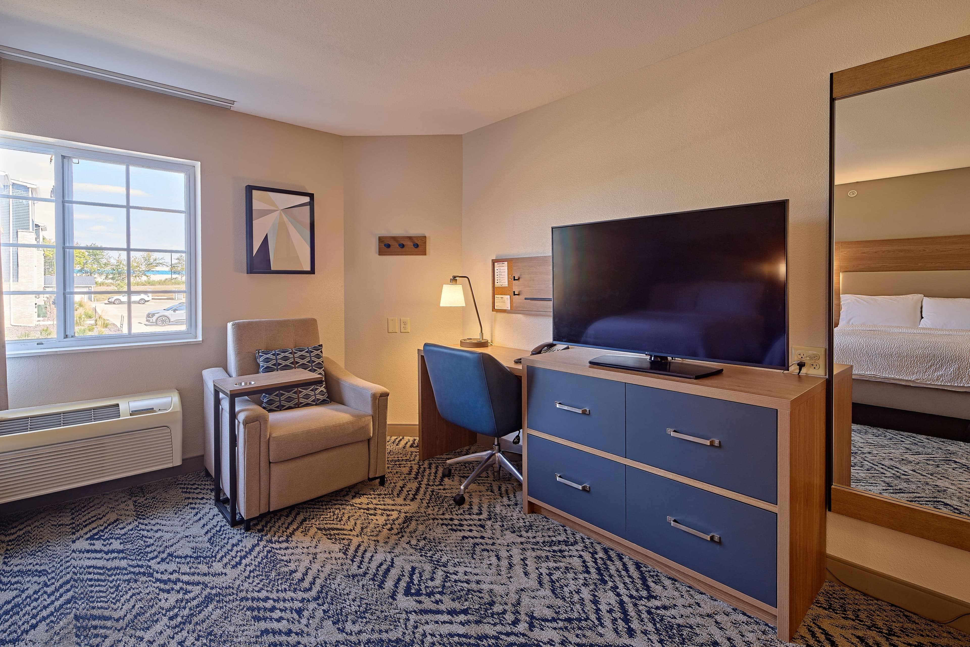 Candlewood Suites Peoria at Grand Prairie — 14