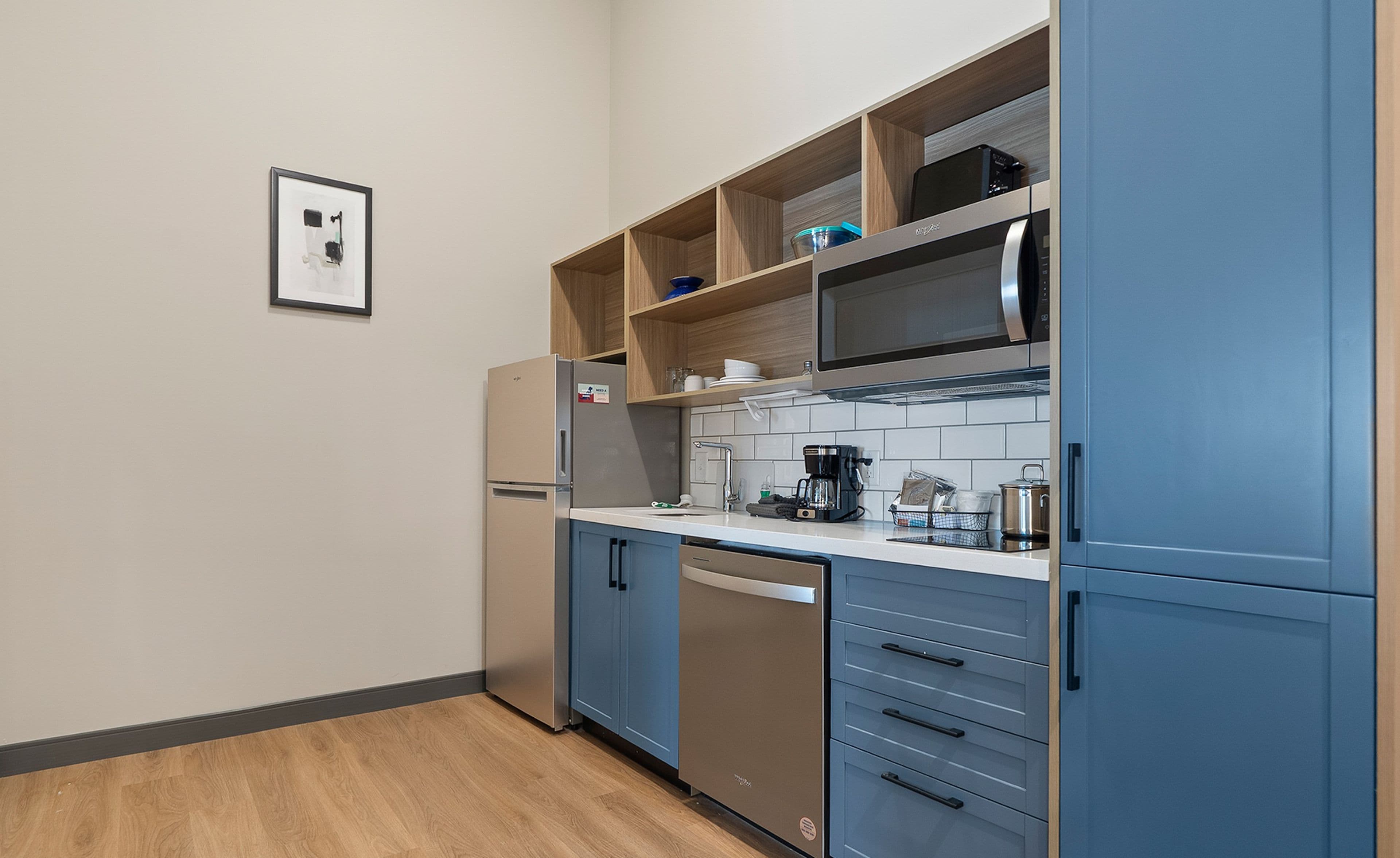 Studio Suite - Image 5