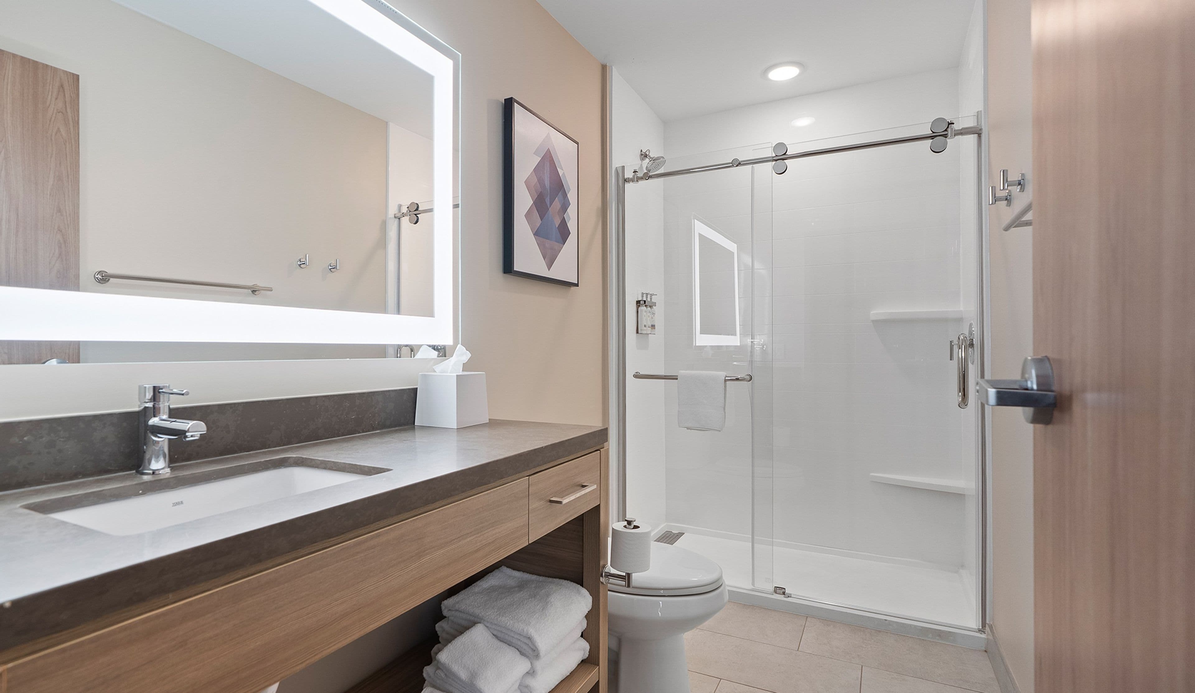 Studio Suite - Image 6