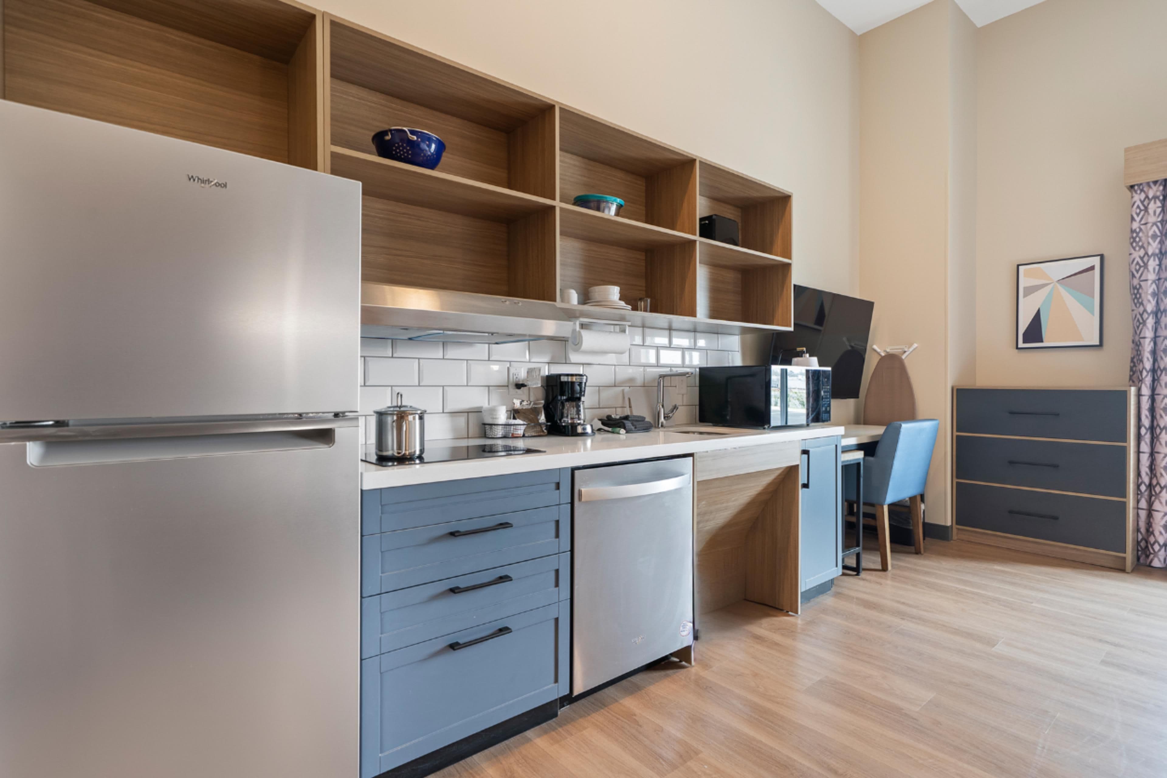 Studio Suite - Image 12