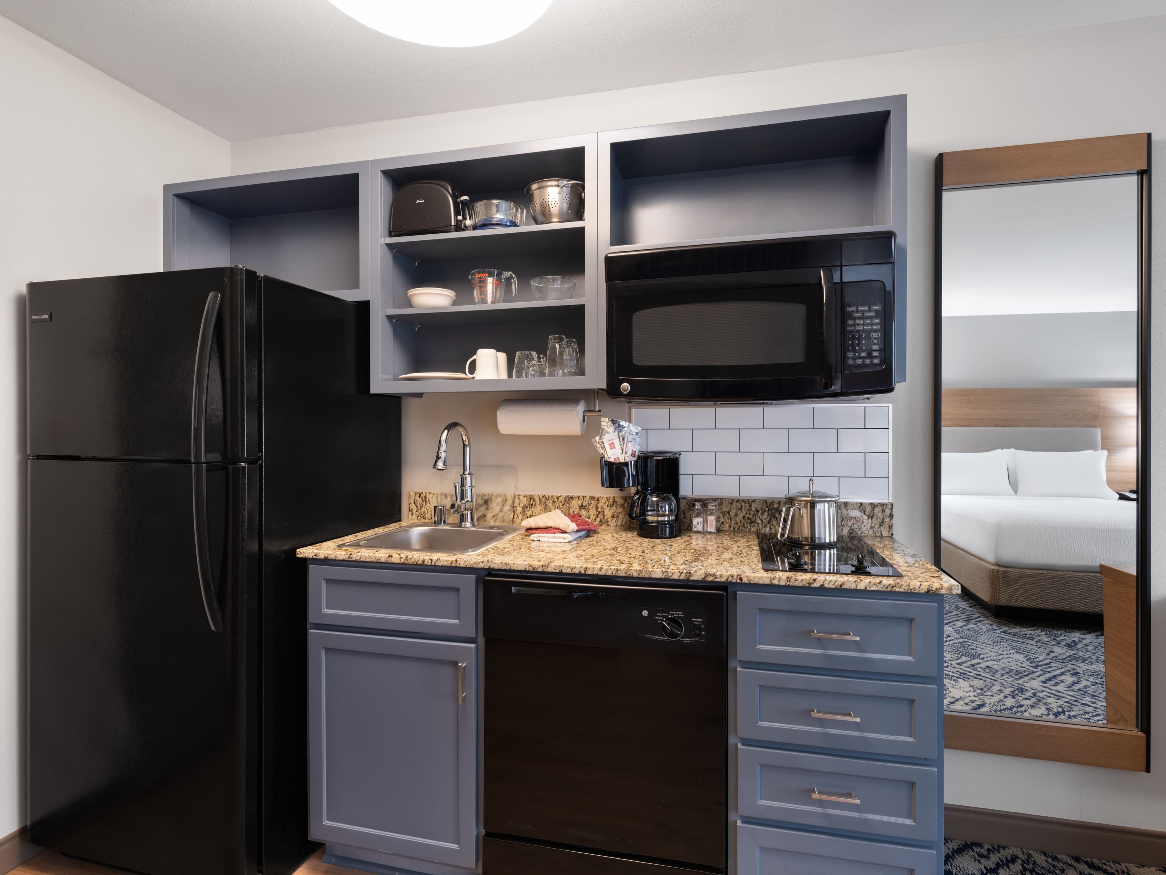 Candlewood Suites Radcliff - Fort Knox - Image 3