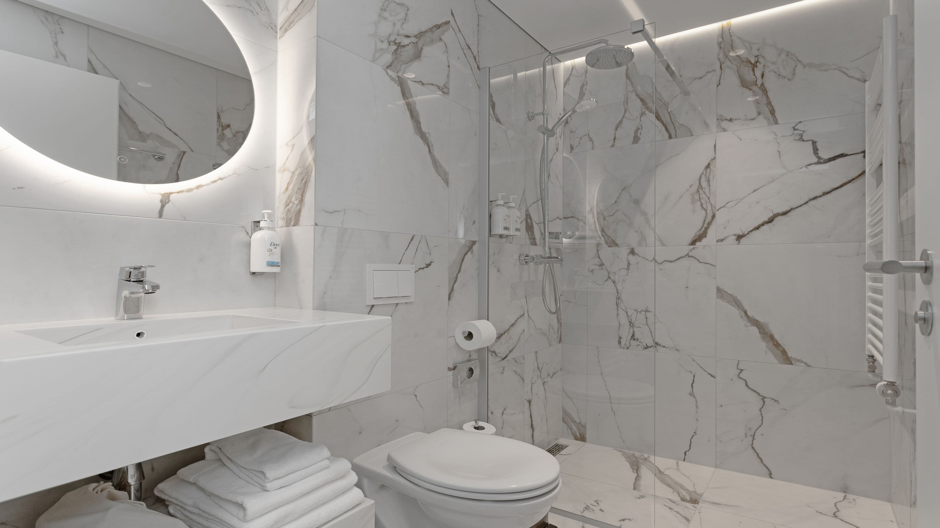 Candlewood Suites Reykjavik — 10