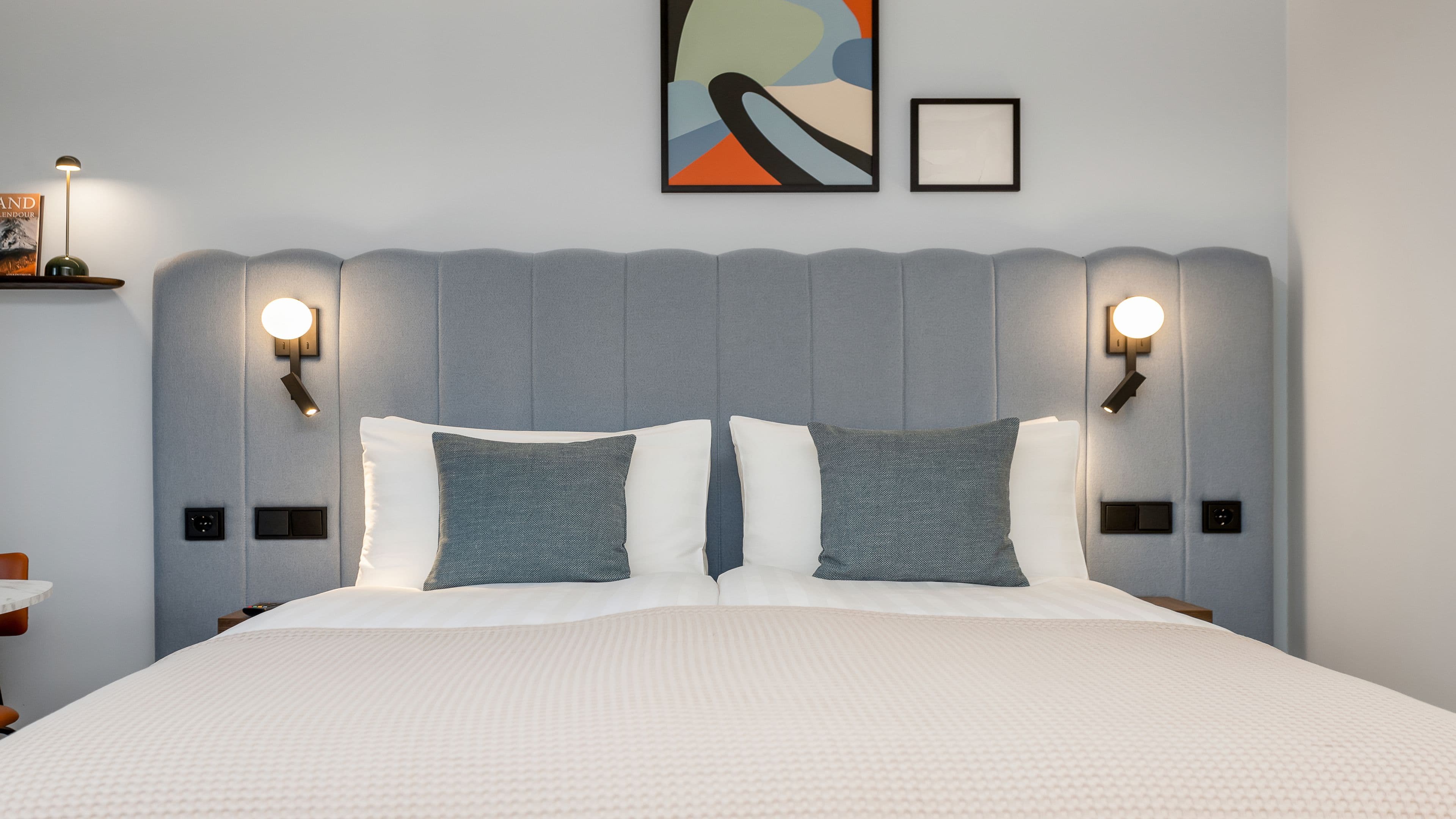 Candlewood Suites Reykjavik — 13