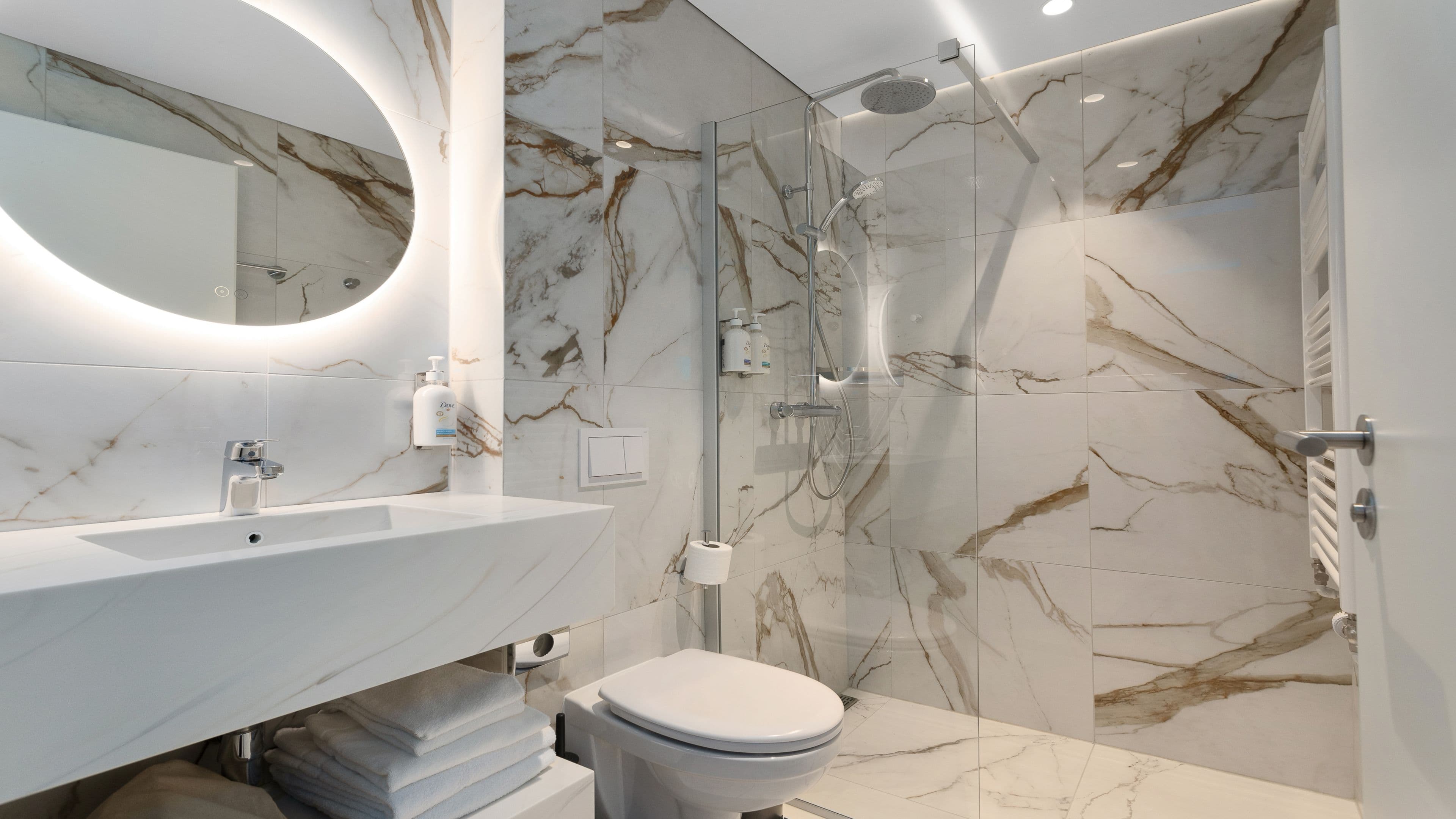 Candlewood Suites Reykjavik — 39
