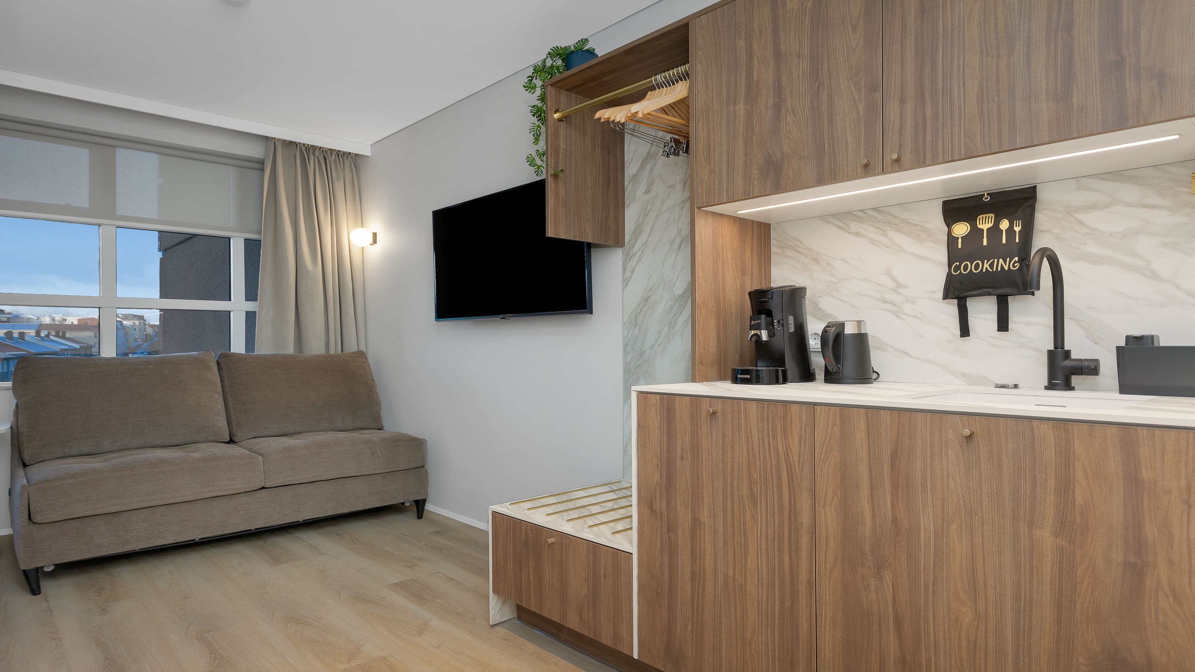 Candlewood Suites Reykjavik — 40