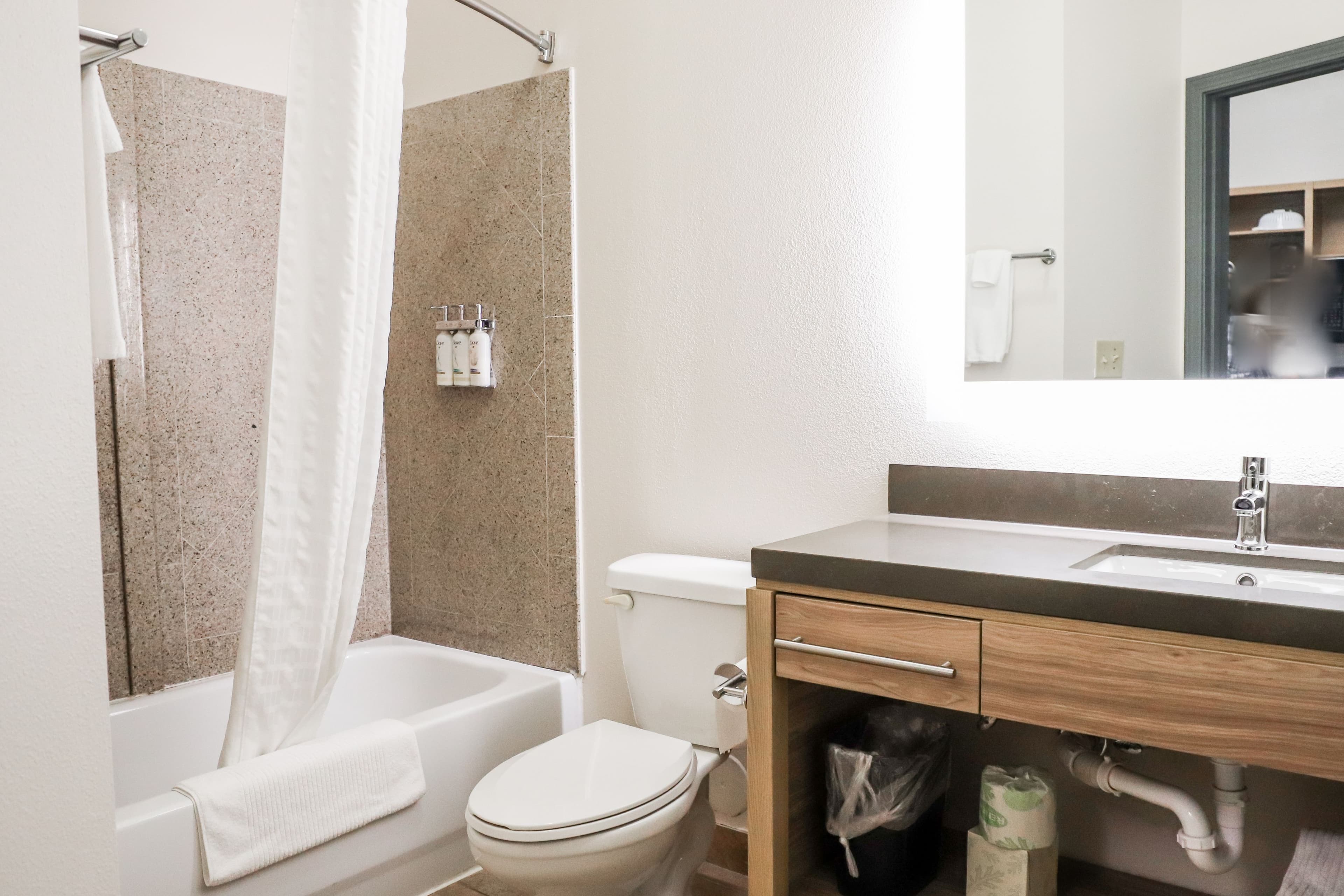 Candlewood Suites Richmond Airport - Image 3