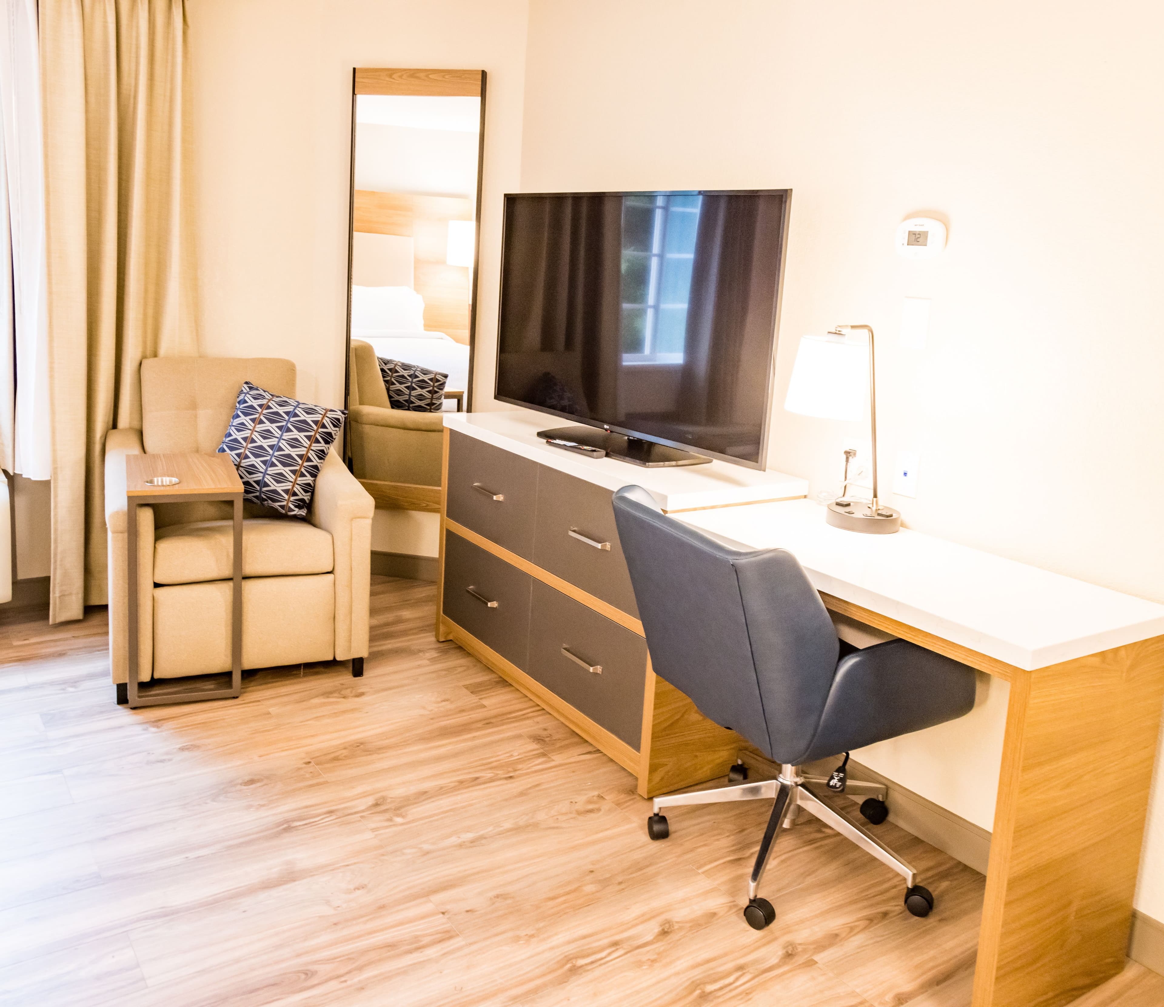Studio Suite - Image 5