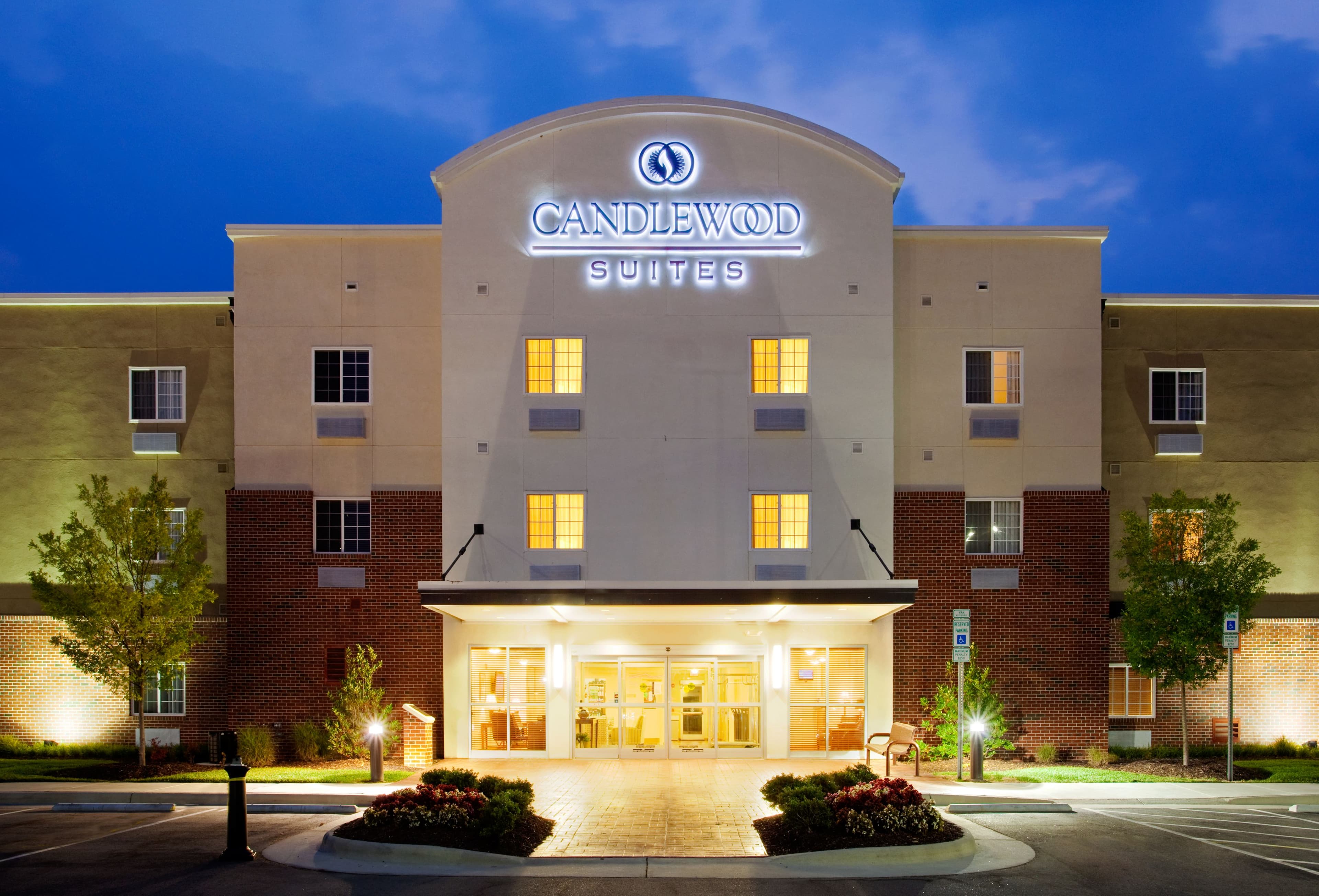 Candlewood Suites Rocky Mount - Image 1