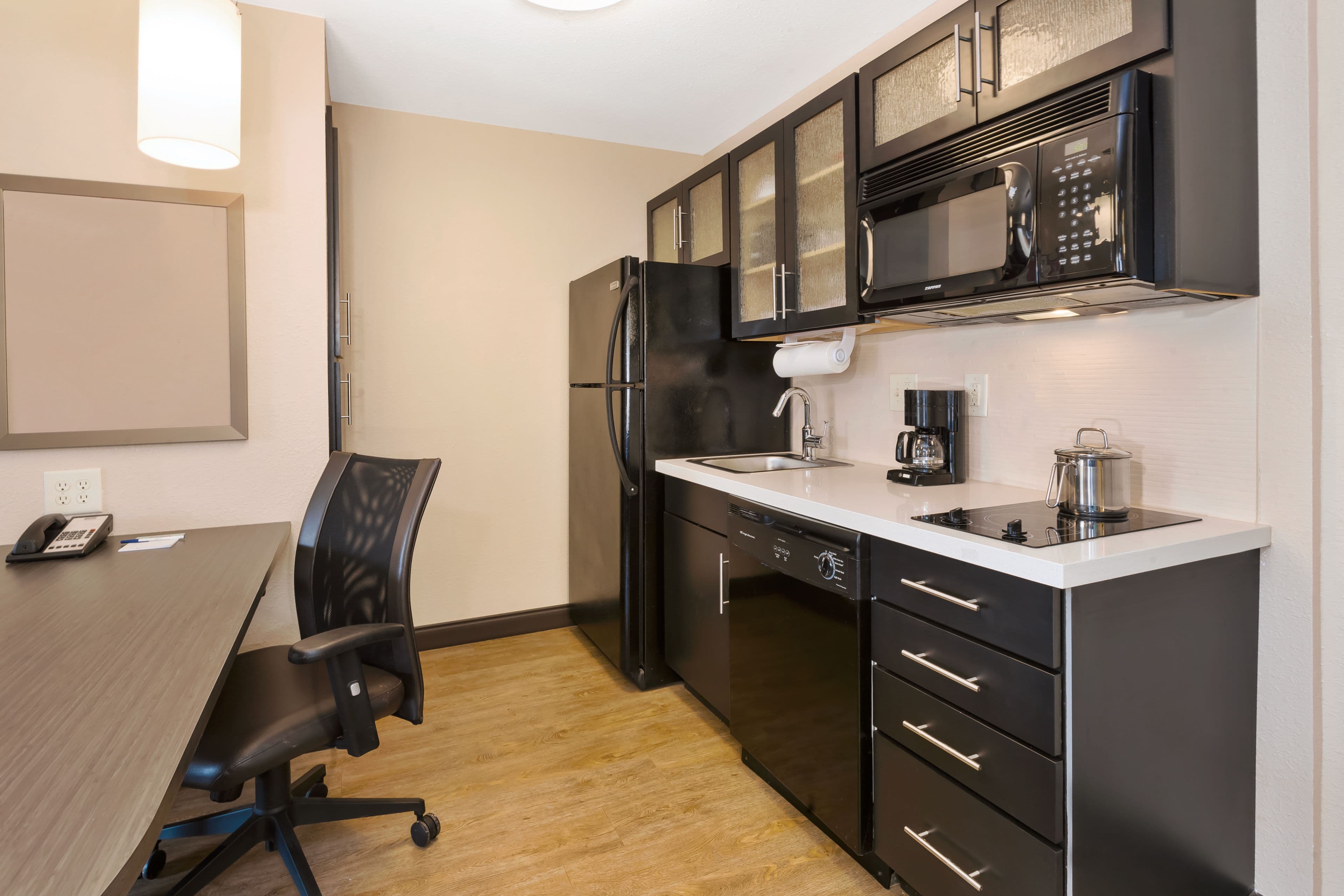 Candlewood Suites Rocky Mount — 28