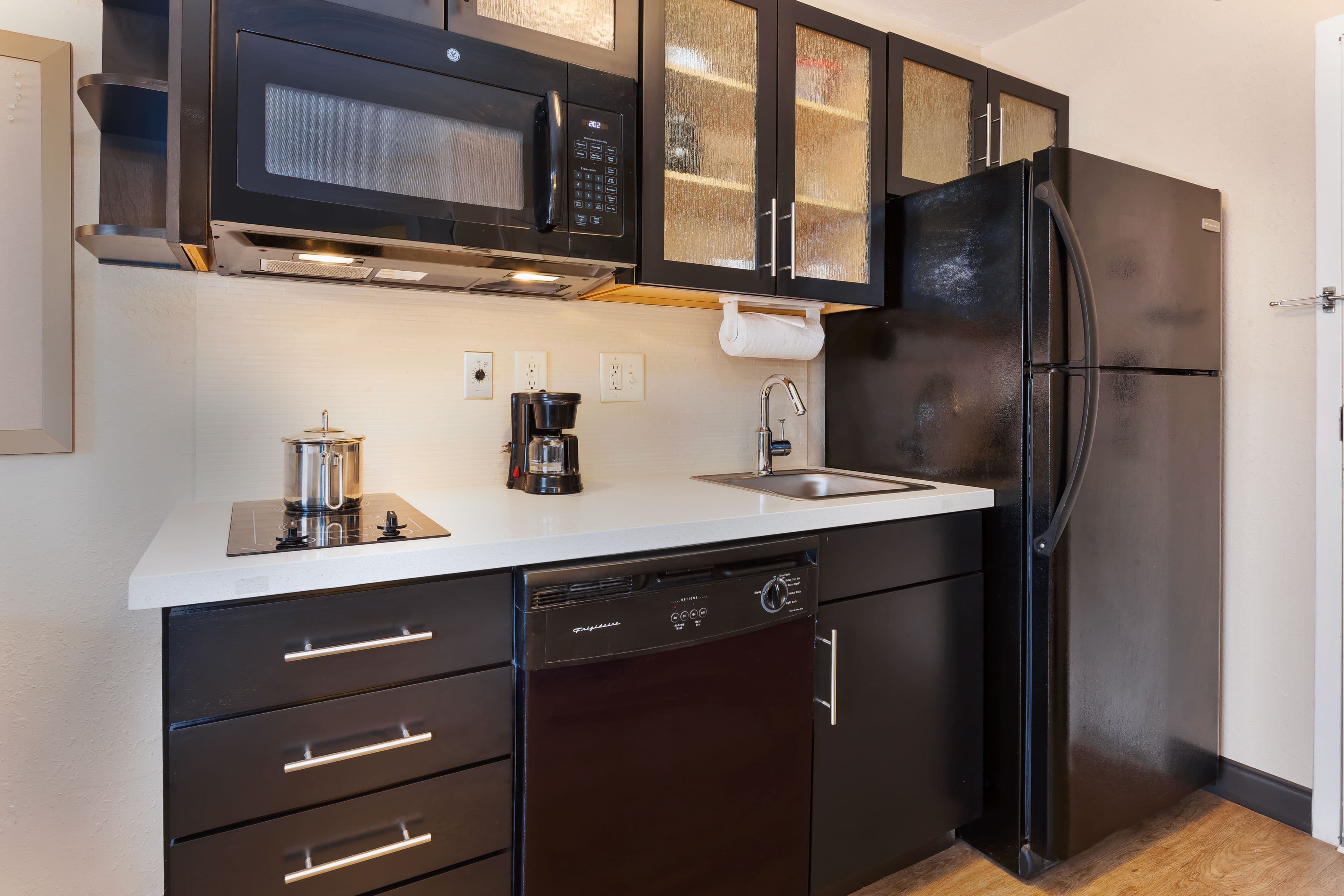 Candlewood Suites Rocky Mount - Image 5