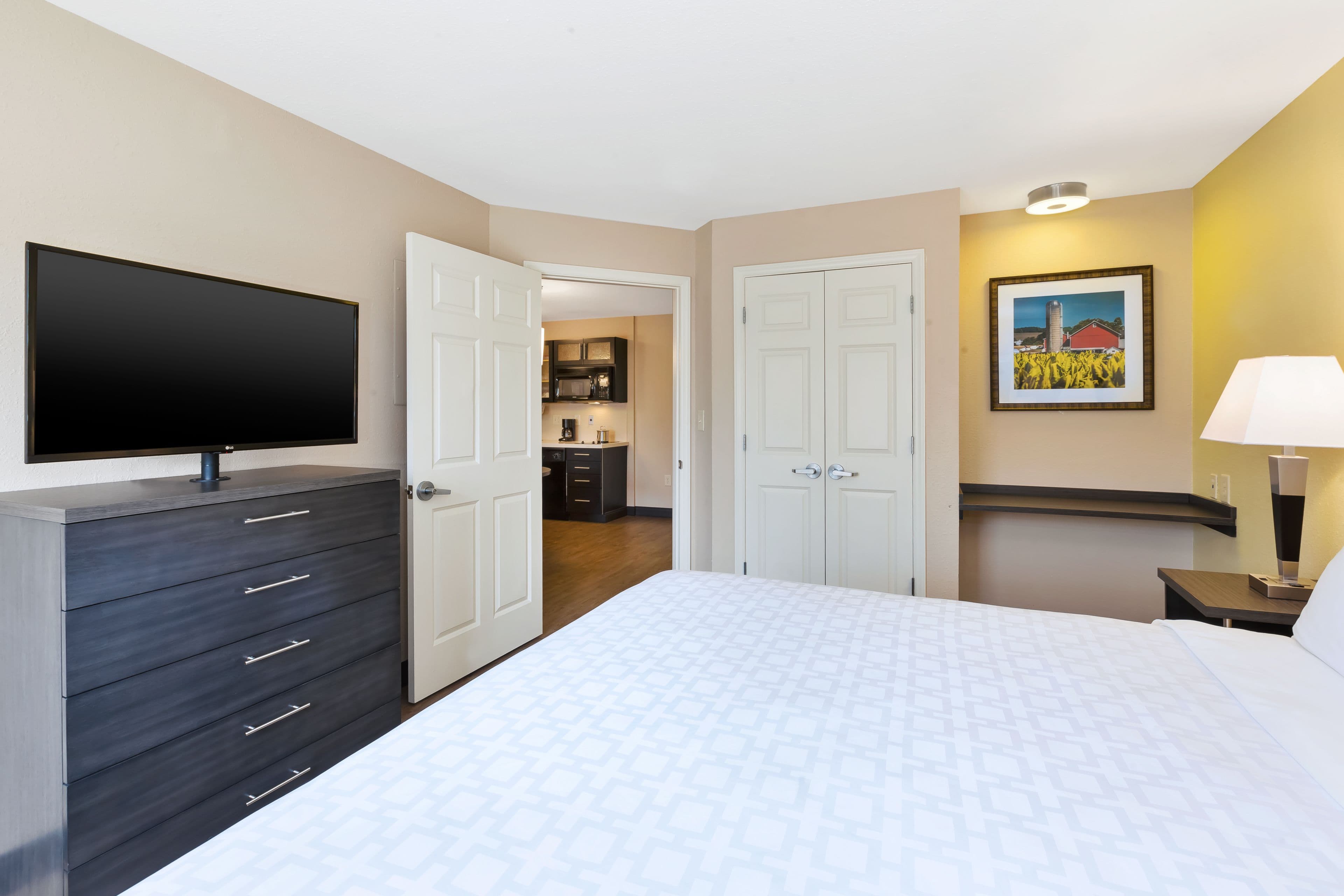 Candlewood Suites Rocky Mount — 26
