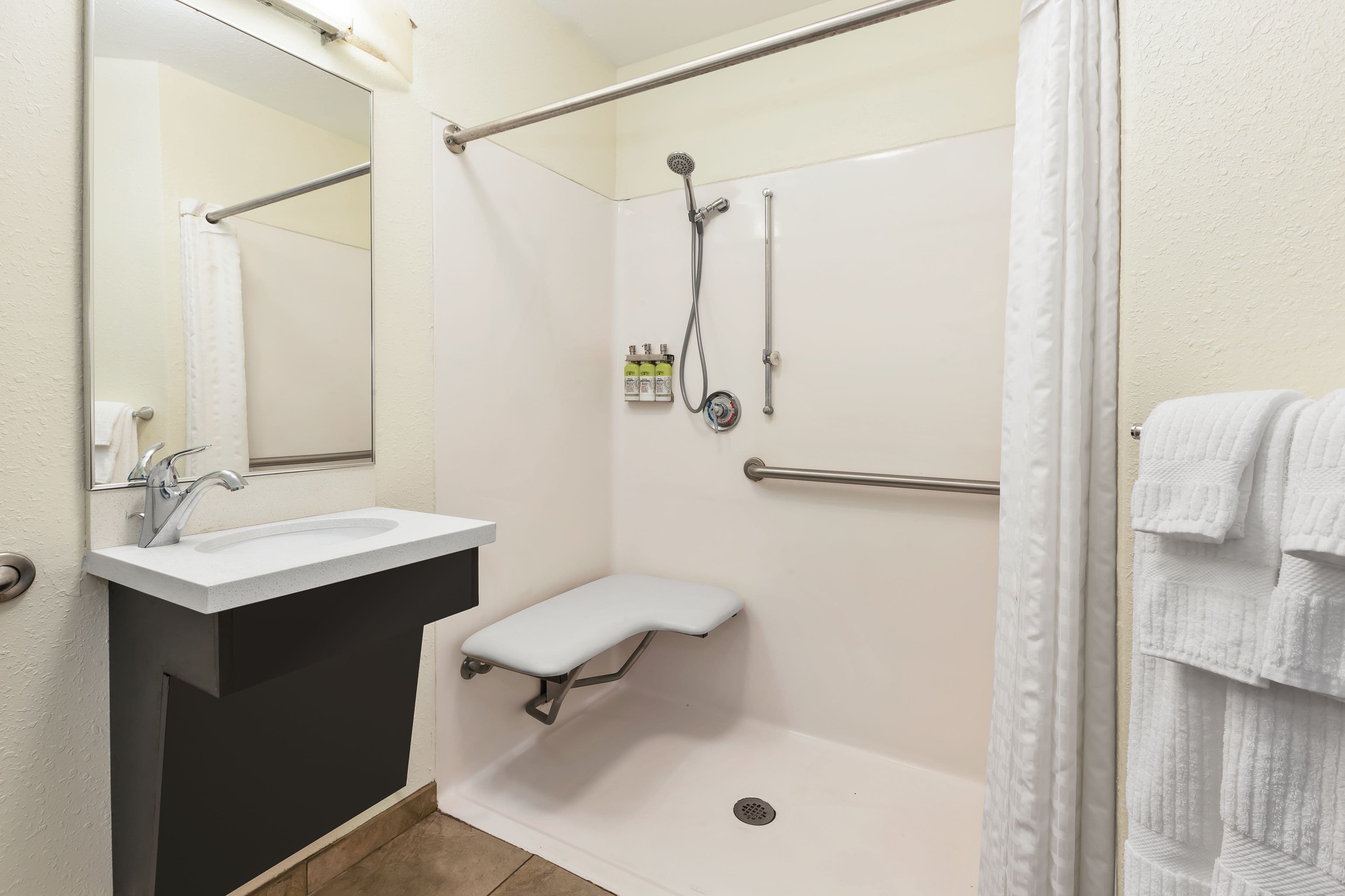 Candlewood Suites Rocky Mount — 17