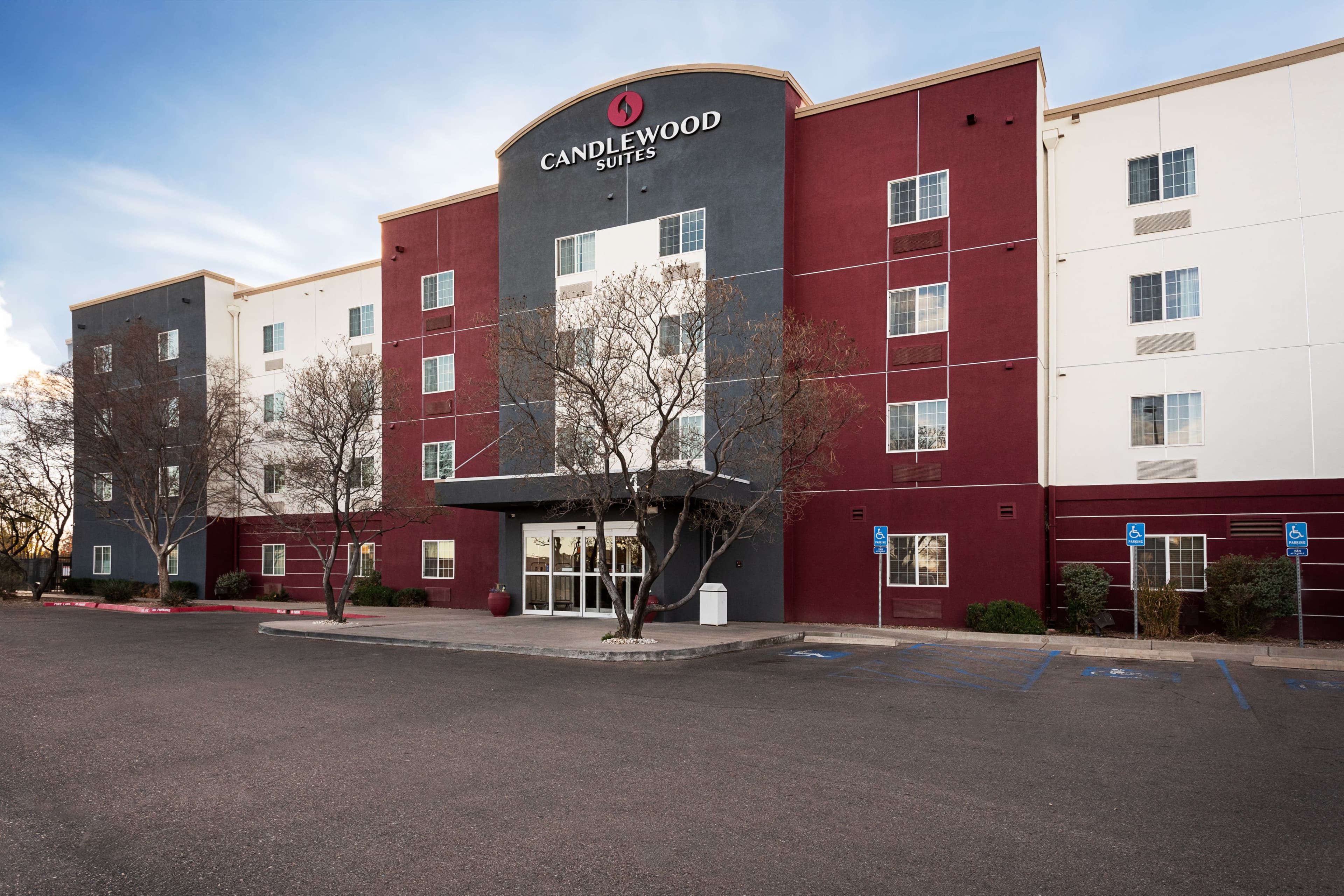 Candlewood Suites Roswell - Image 1