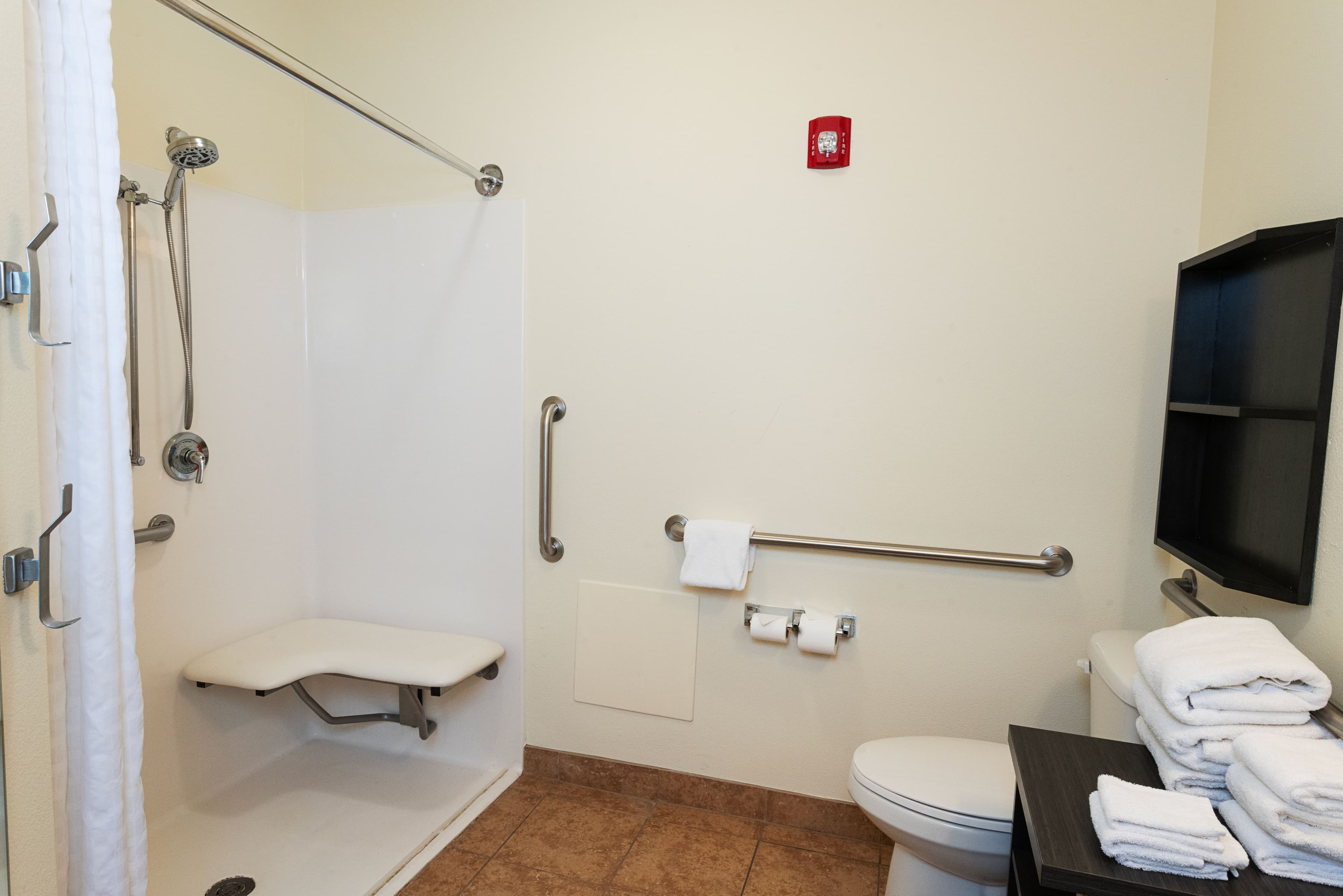 Candlewood Suites Roswell — 14
