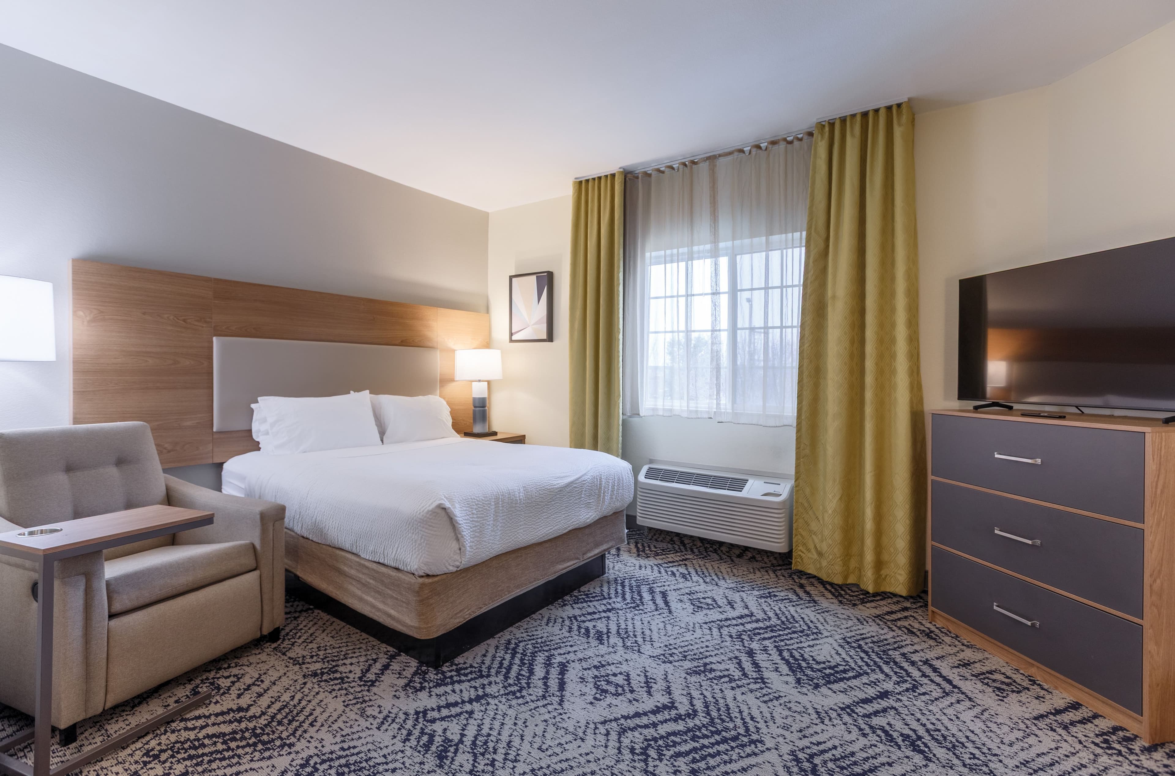 Candlewood Suites San Marcos — 15