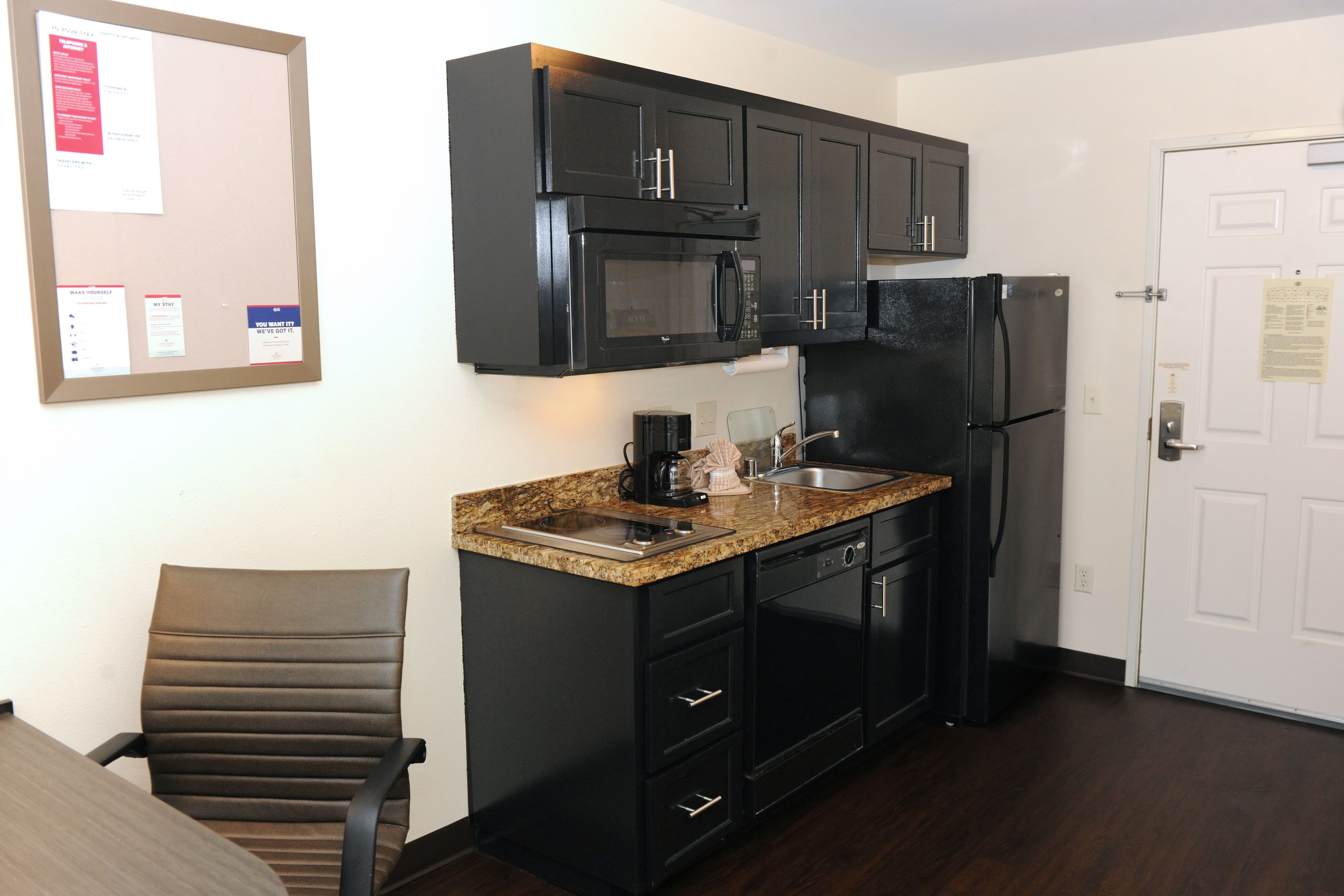 Candlewood Suites Santa Maria — 10