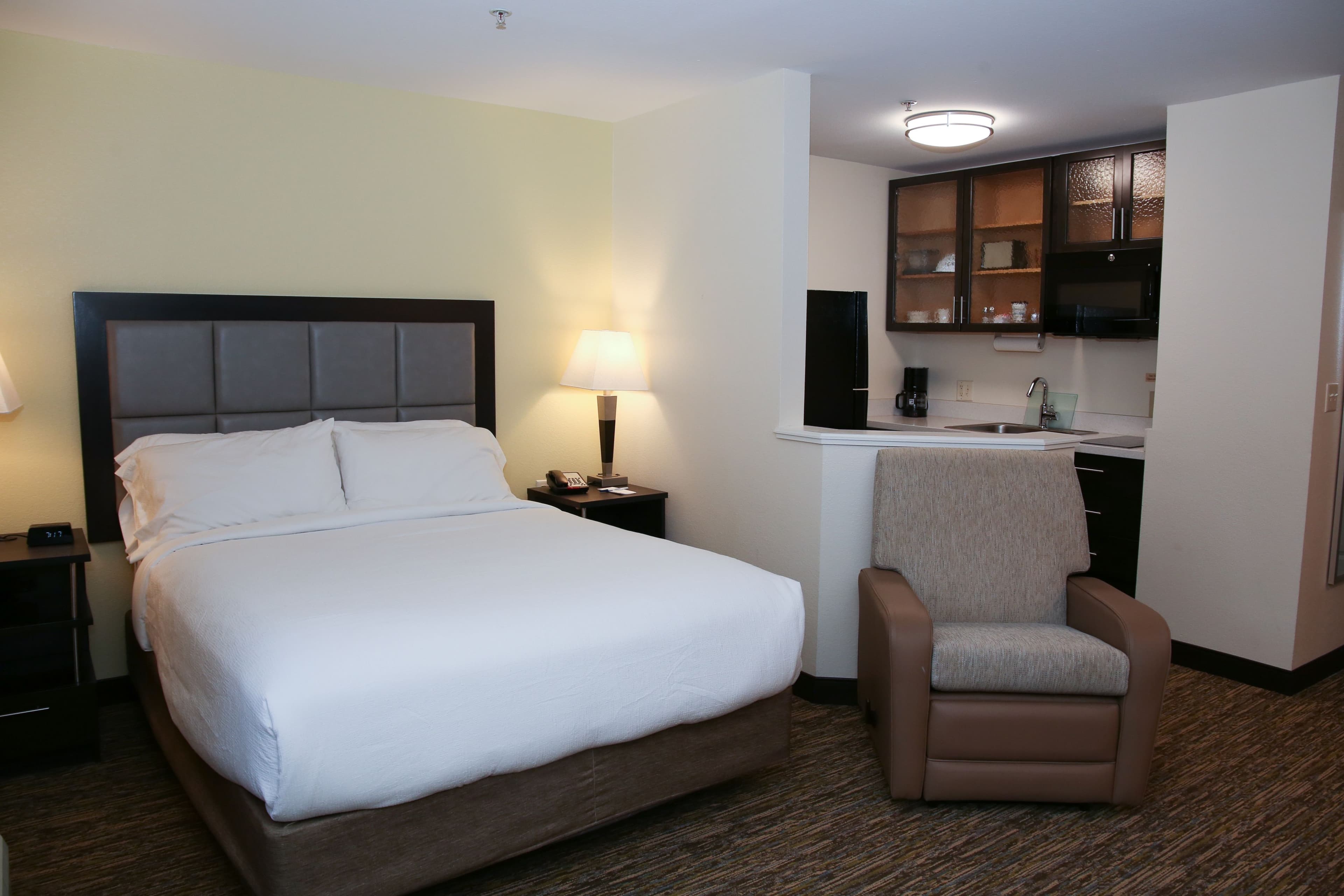 Candlewood Suites Portland - Scarborough — 14