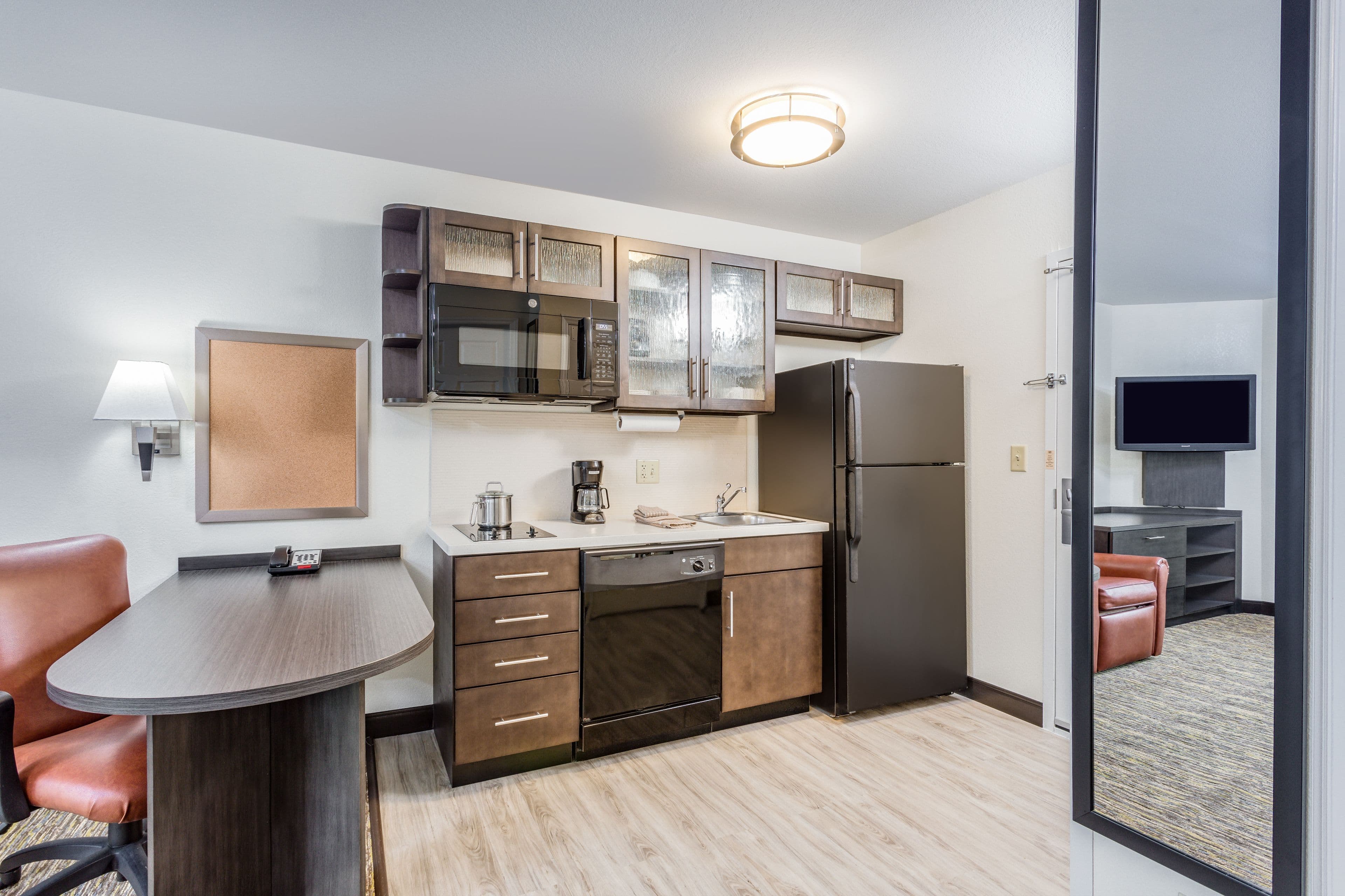 Candlewood Suites Secaucus - Meadowlands - Image 5