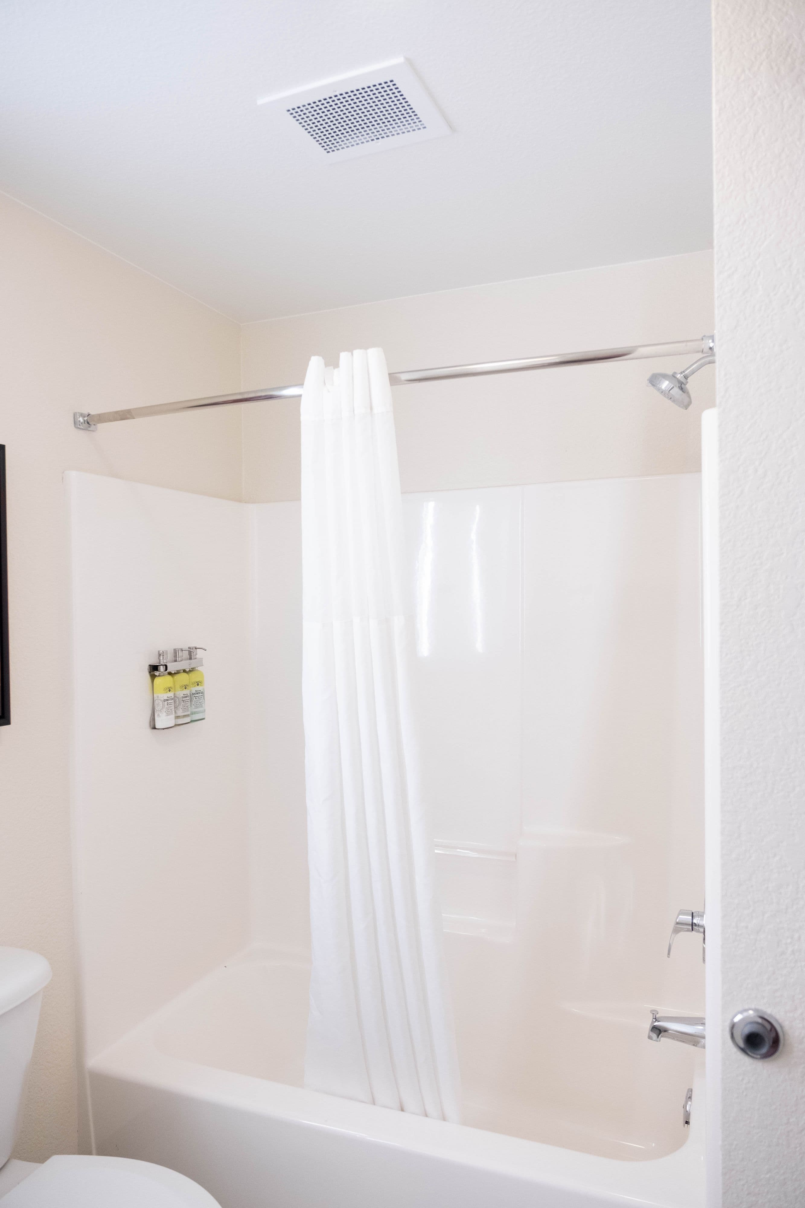 Candlewood Suites Sheridan - Image 5