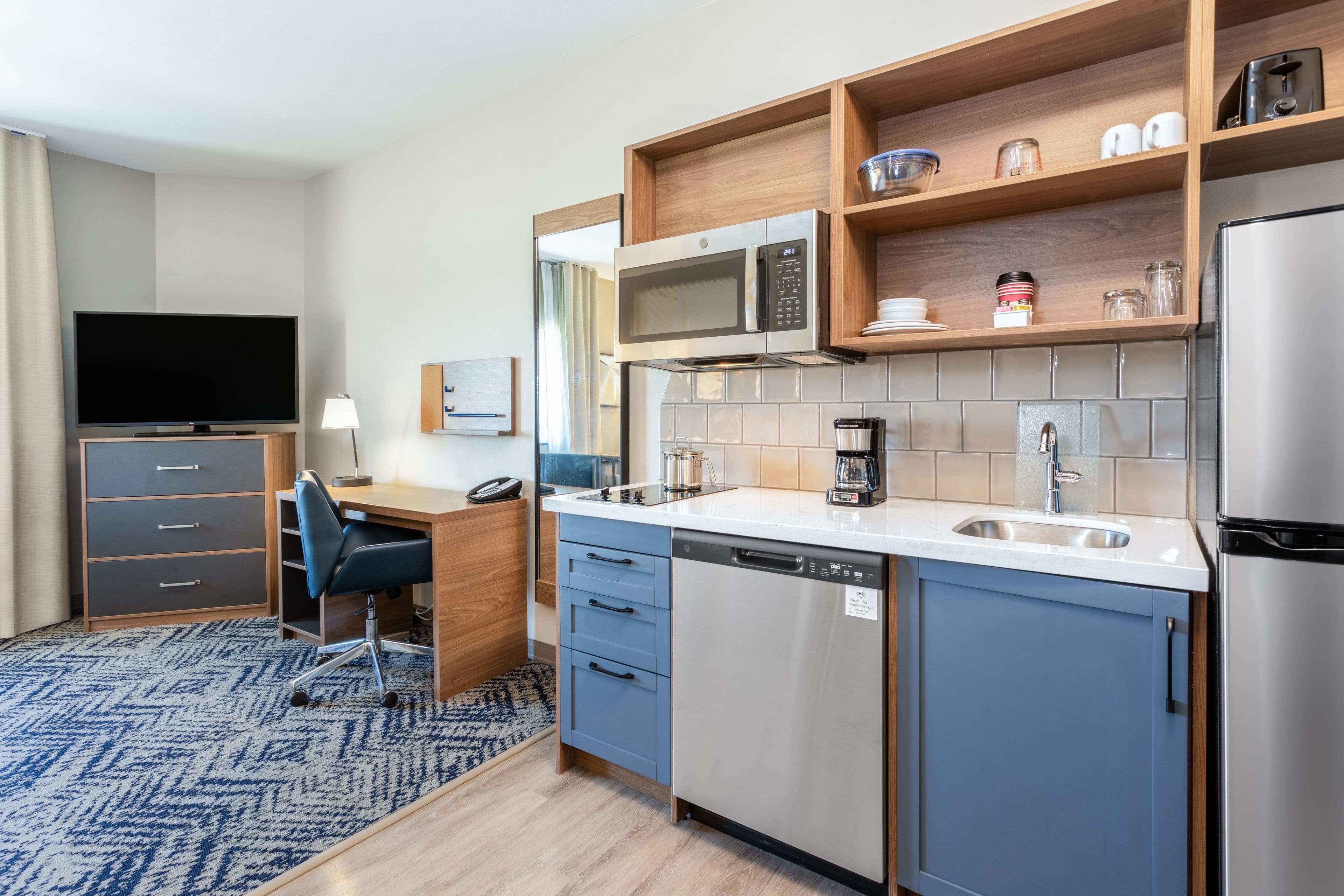 Studio Suite - Image 5