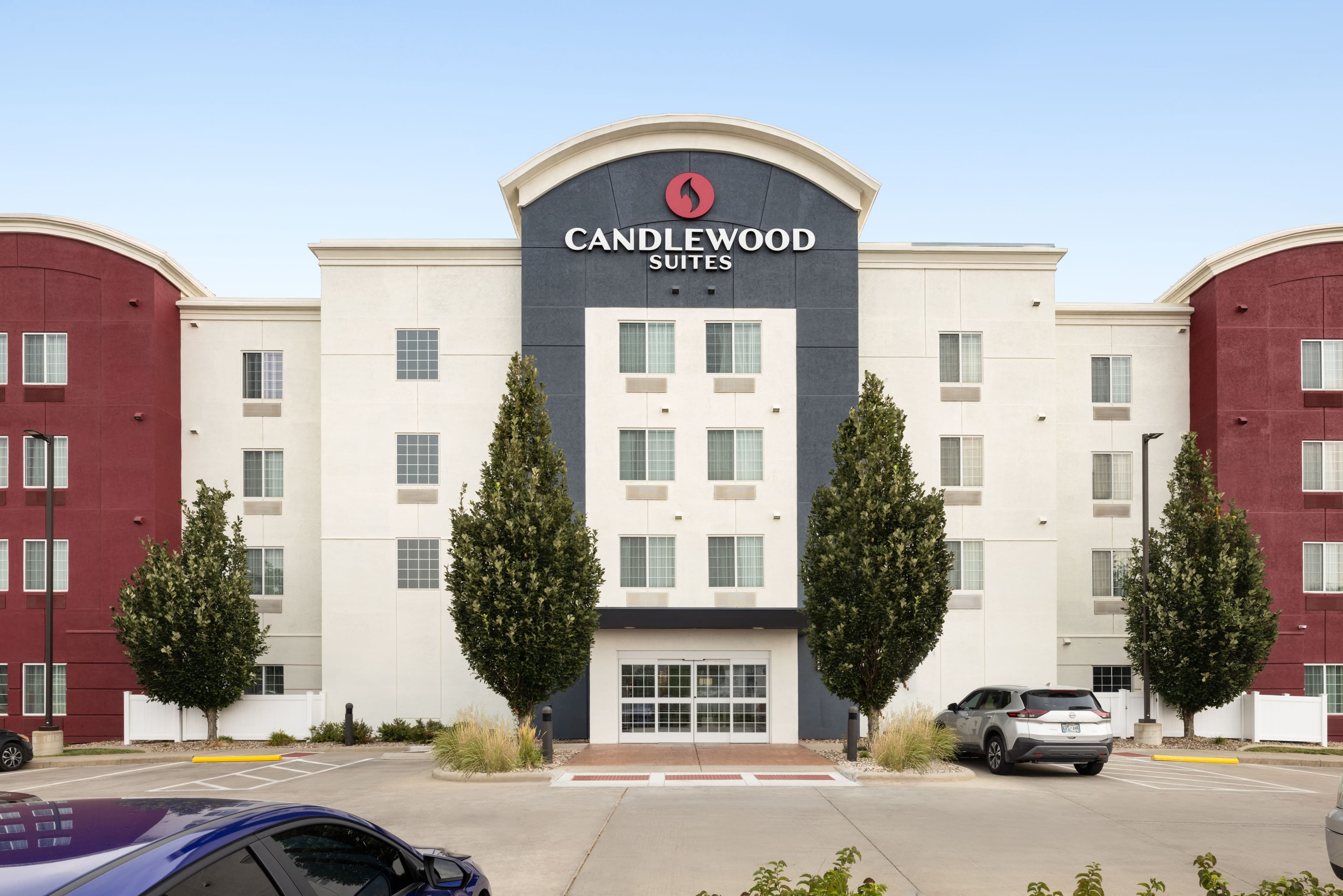 Candlewood Suites Sioux Falls - Image 1