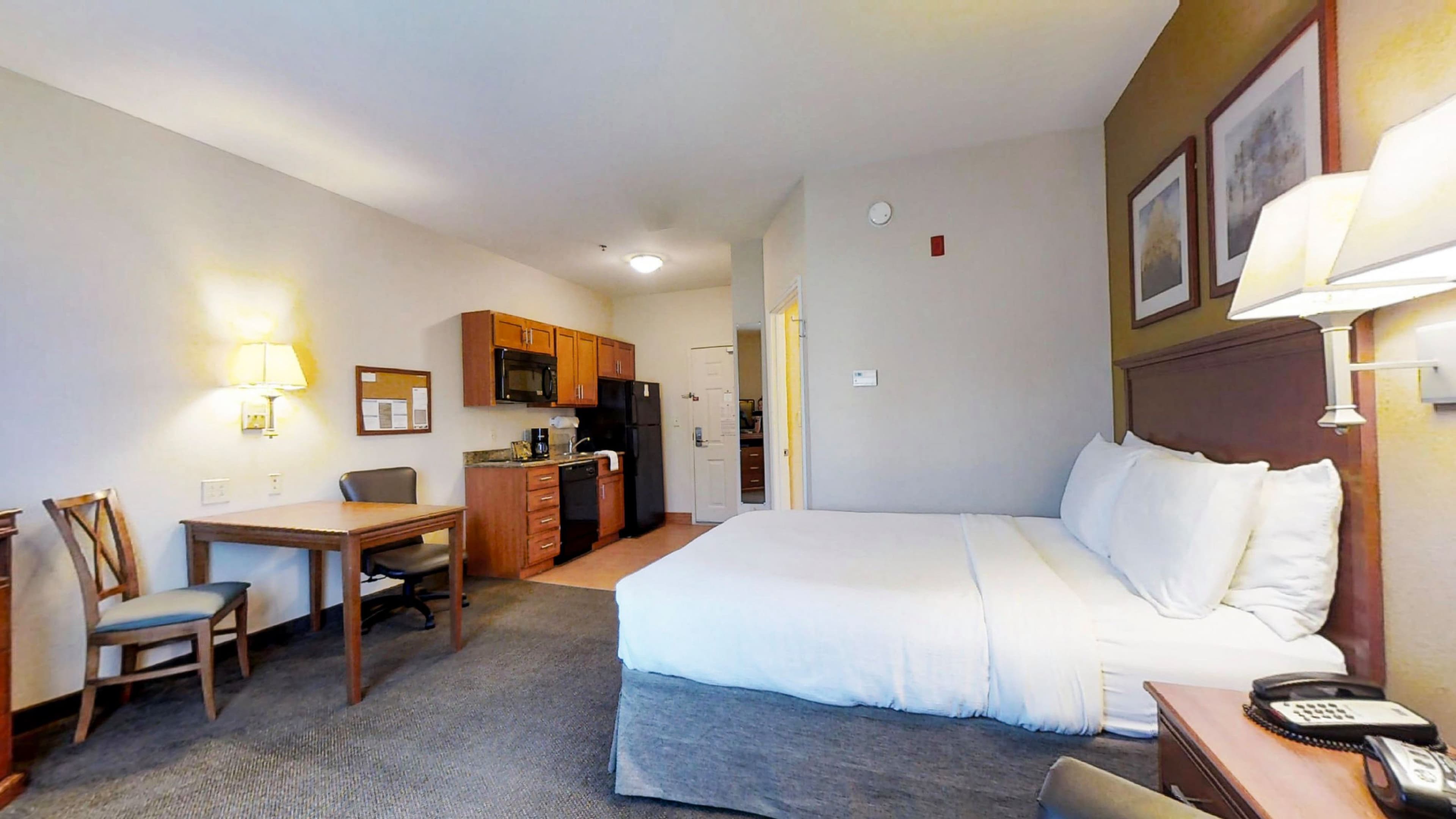 Candlewood Suites Slidell Northshore - Image 3