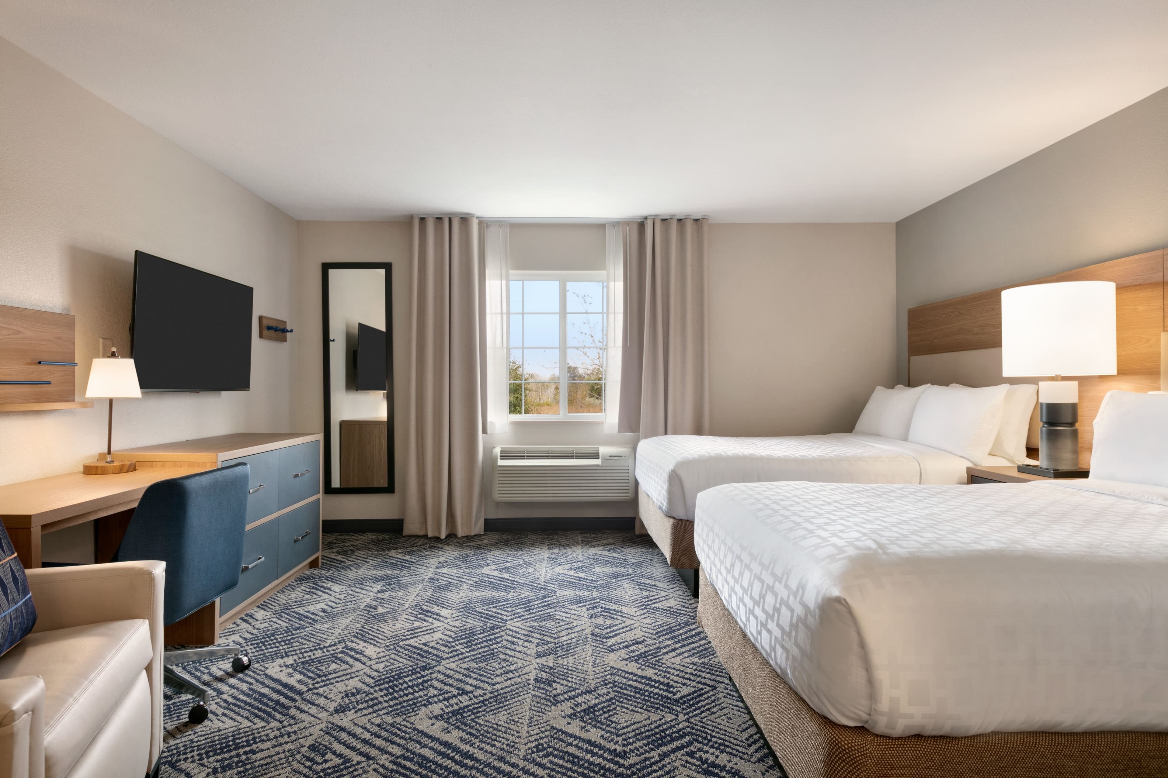 Candlewood Suites Springfield — 15