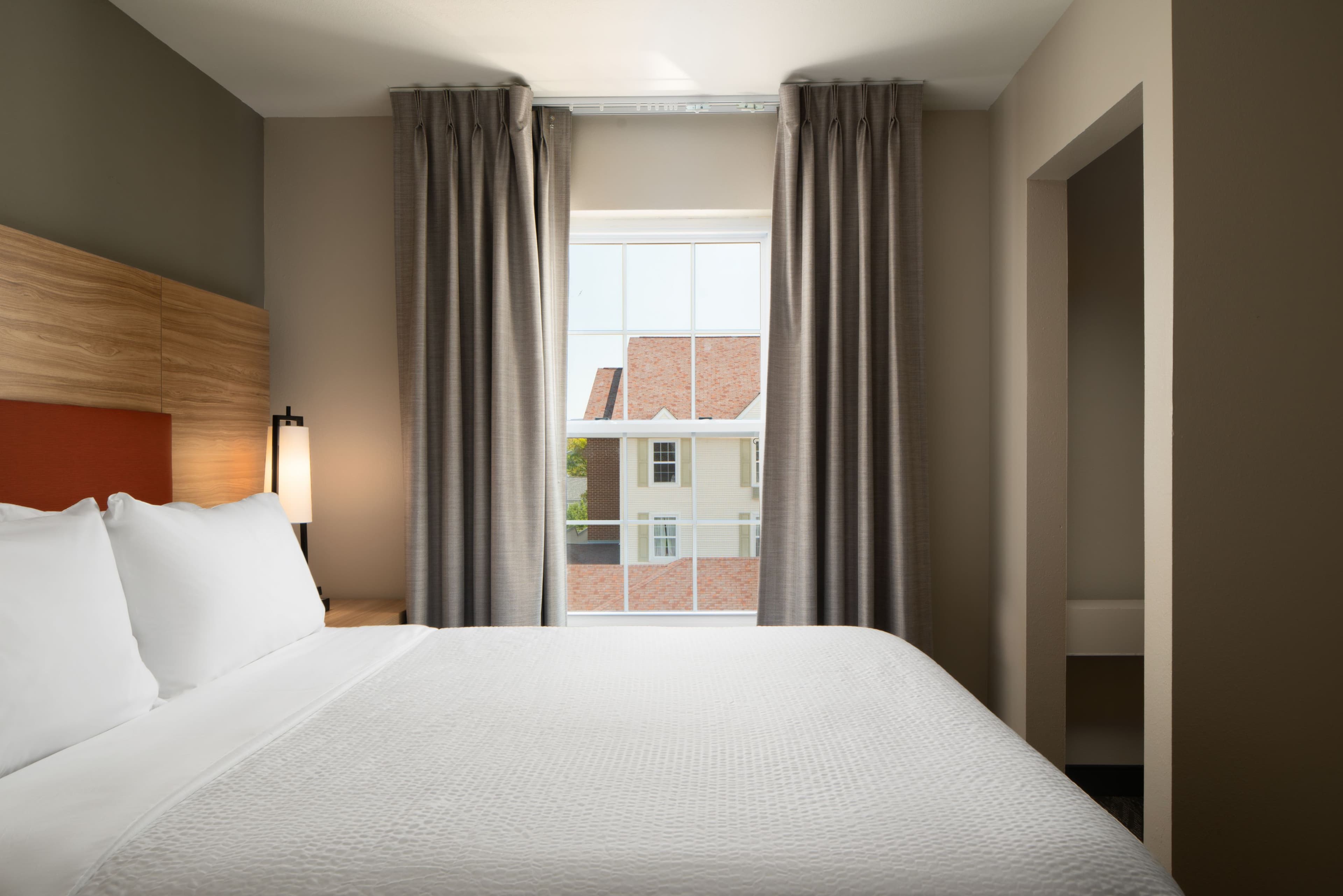 Candlewood Suites St. Louis - St. Charles — 10
