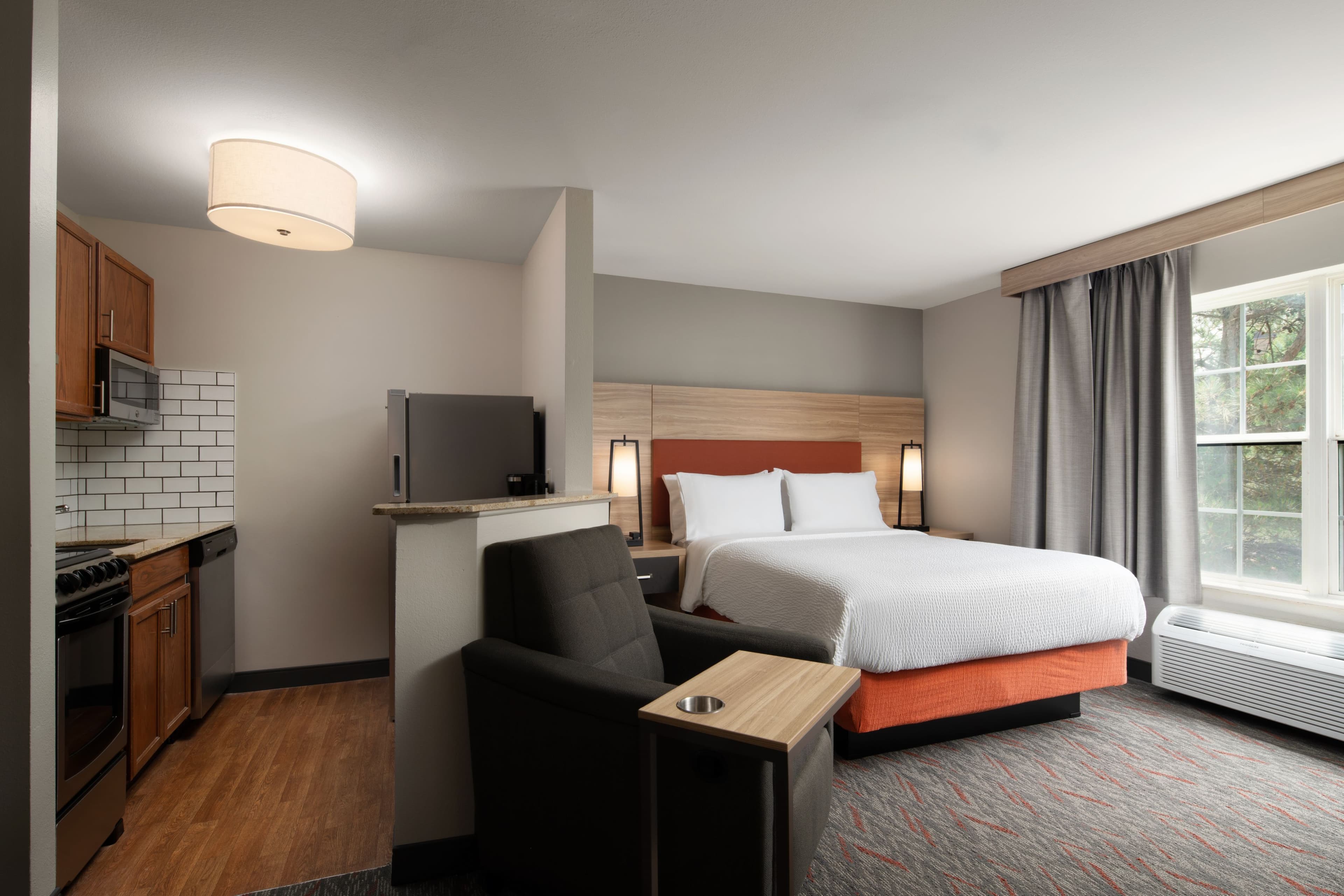 Candlewood Suites St. Louis - St. Charles - Image 3