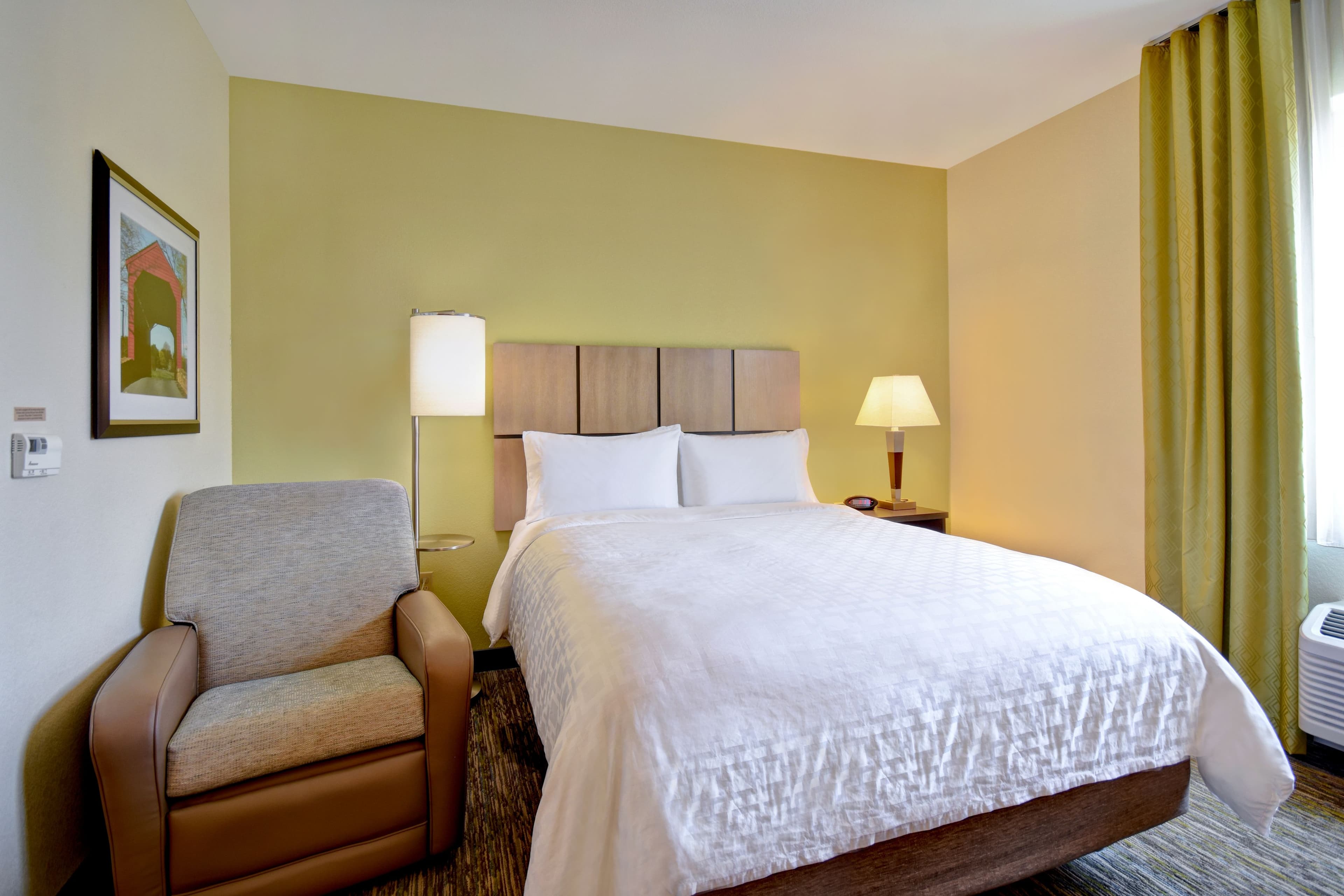 Candlewood Suites St. Clairsville-Wheeling Area — 11
