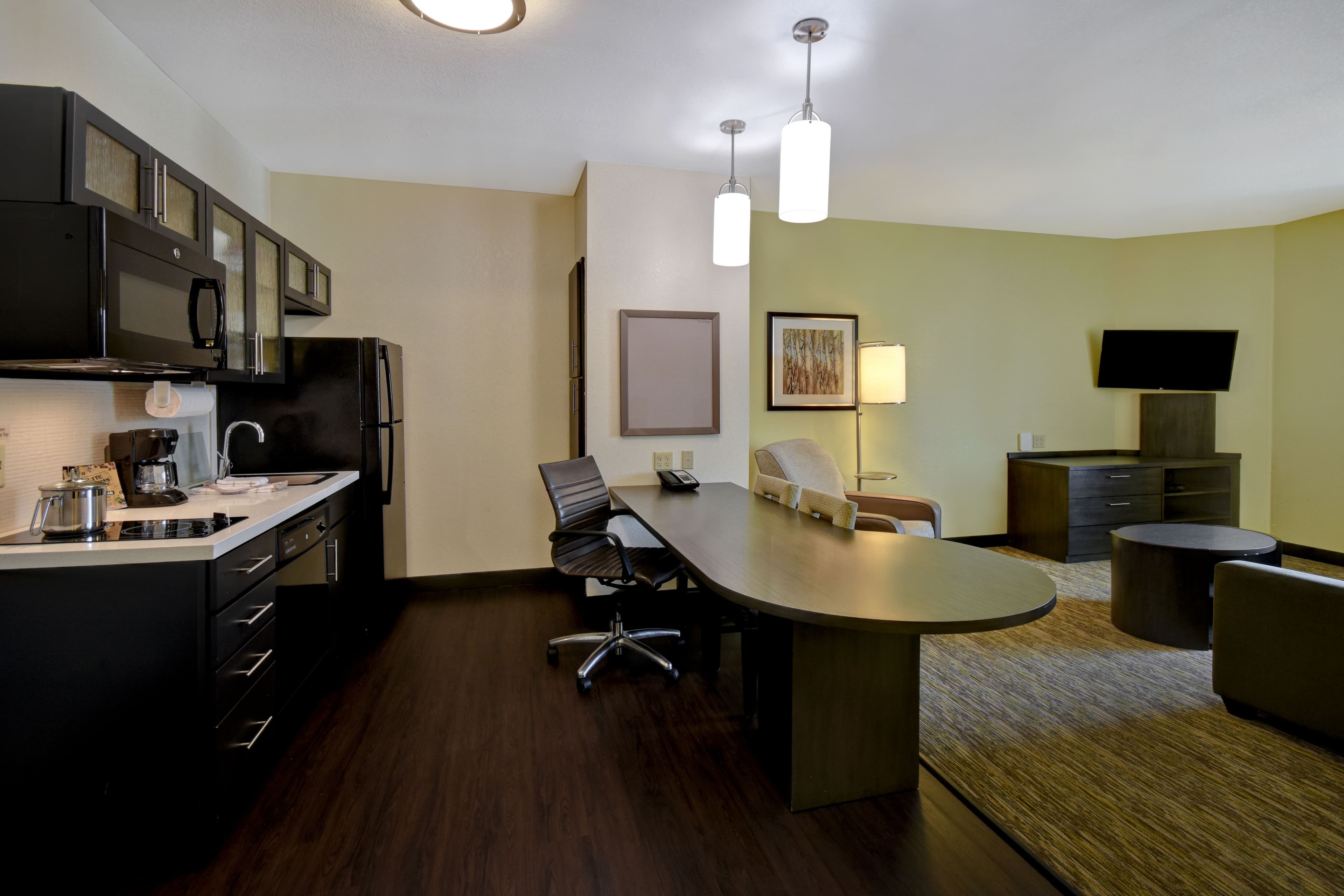 Candlewood Suites St. Clairsville-Wheeling Area — 38