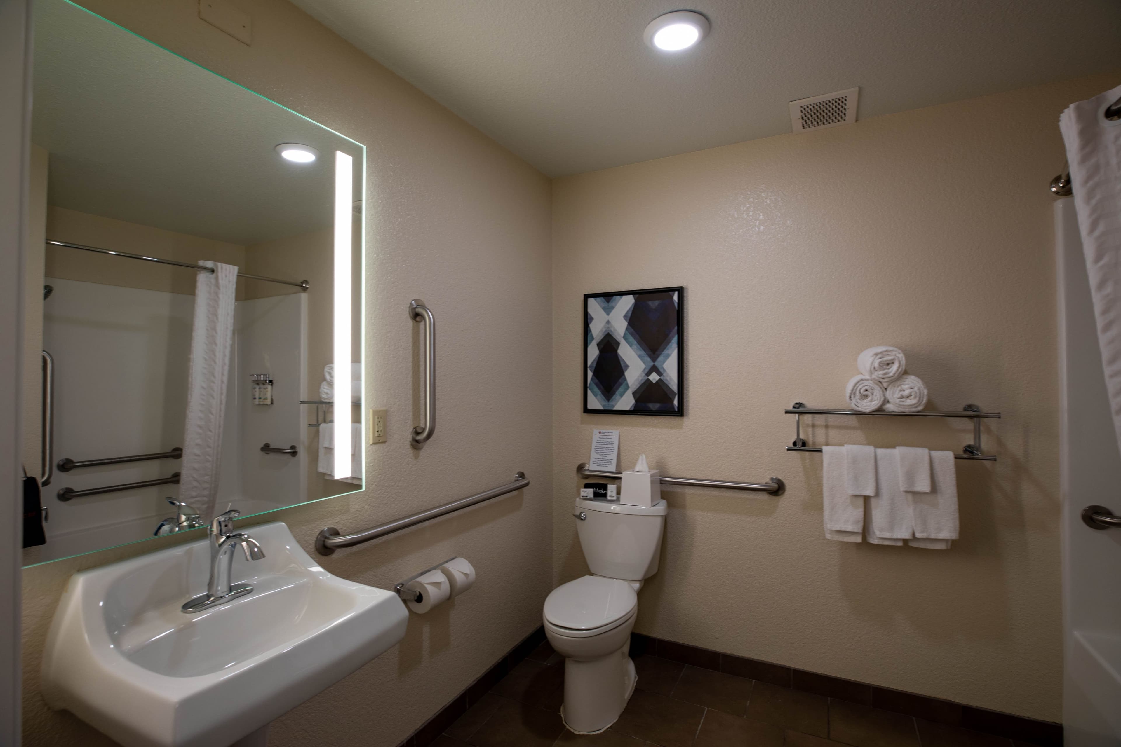 Candlewood Suites St. Joseph — 15