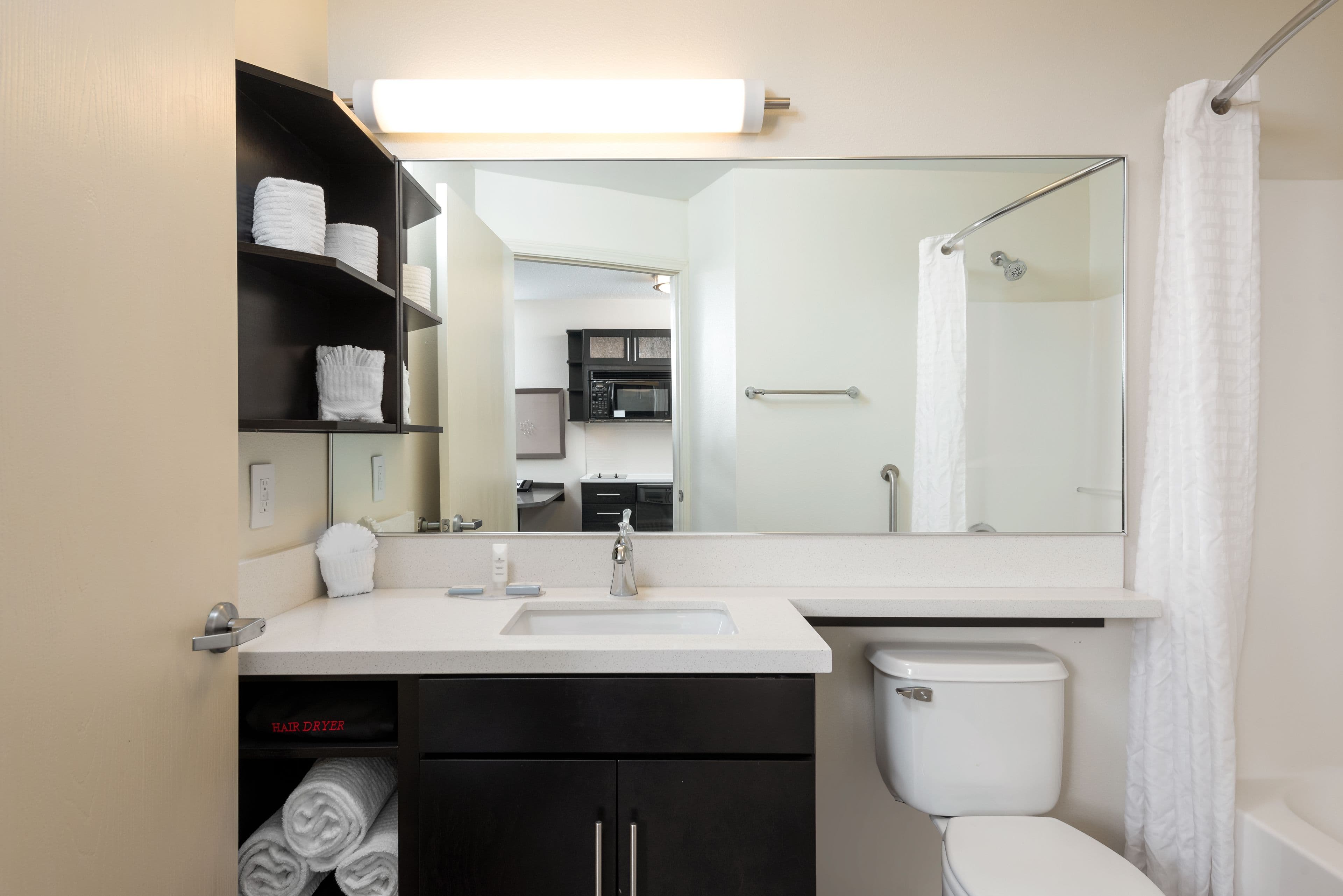 Candlewood Suites Washington Dulles Sterling — 9
