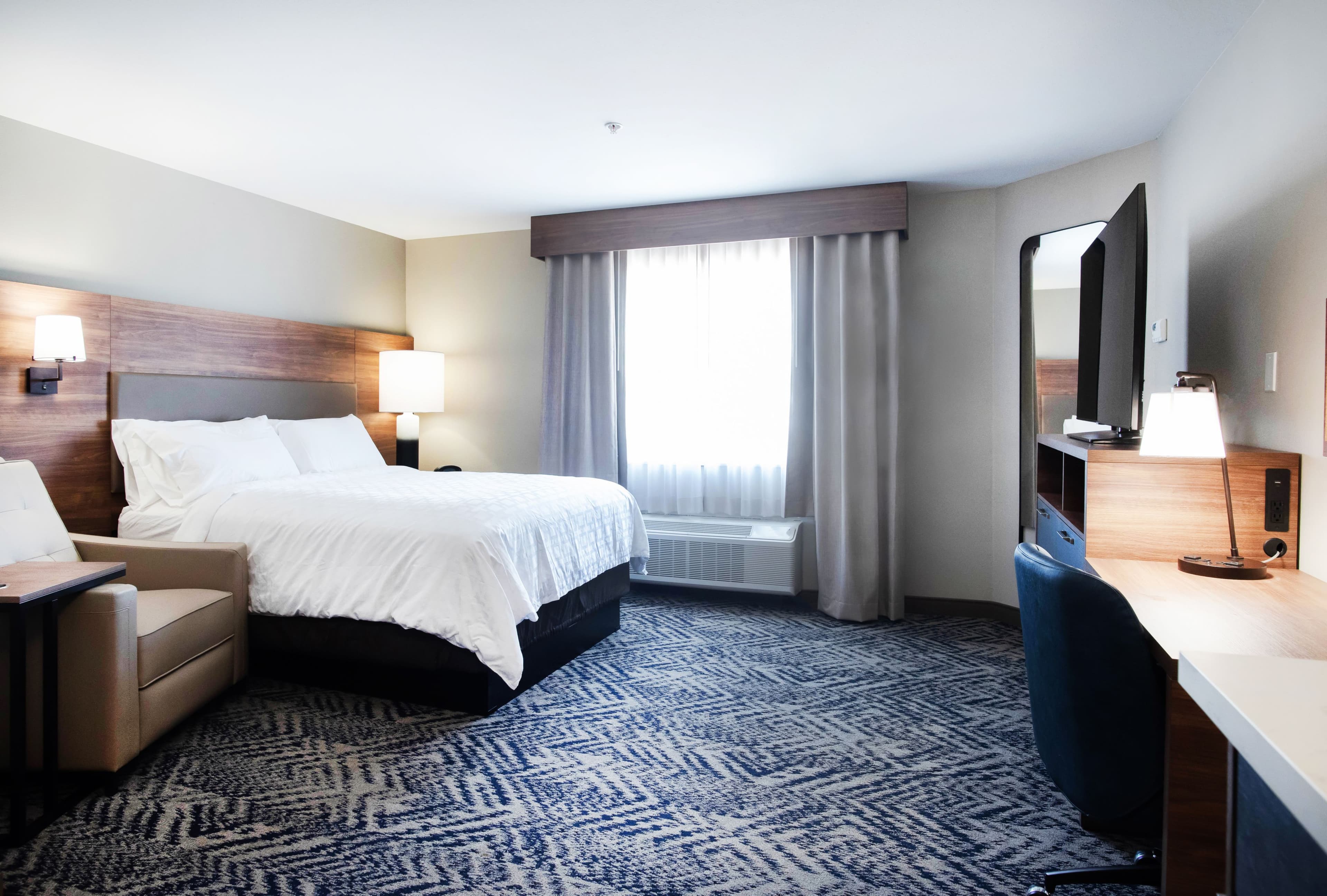 Candlewood Suites Lake Charles-Sulphur - Image 4