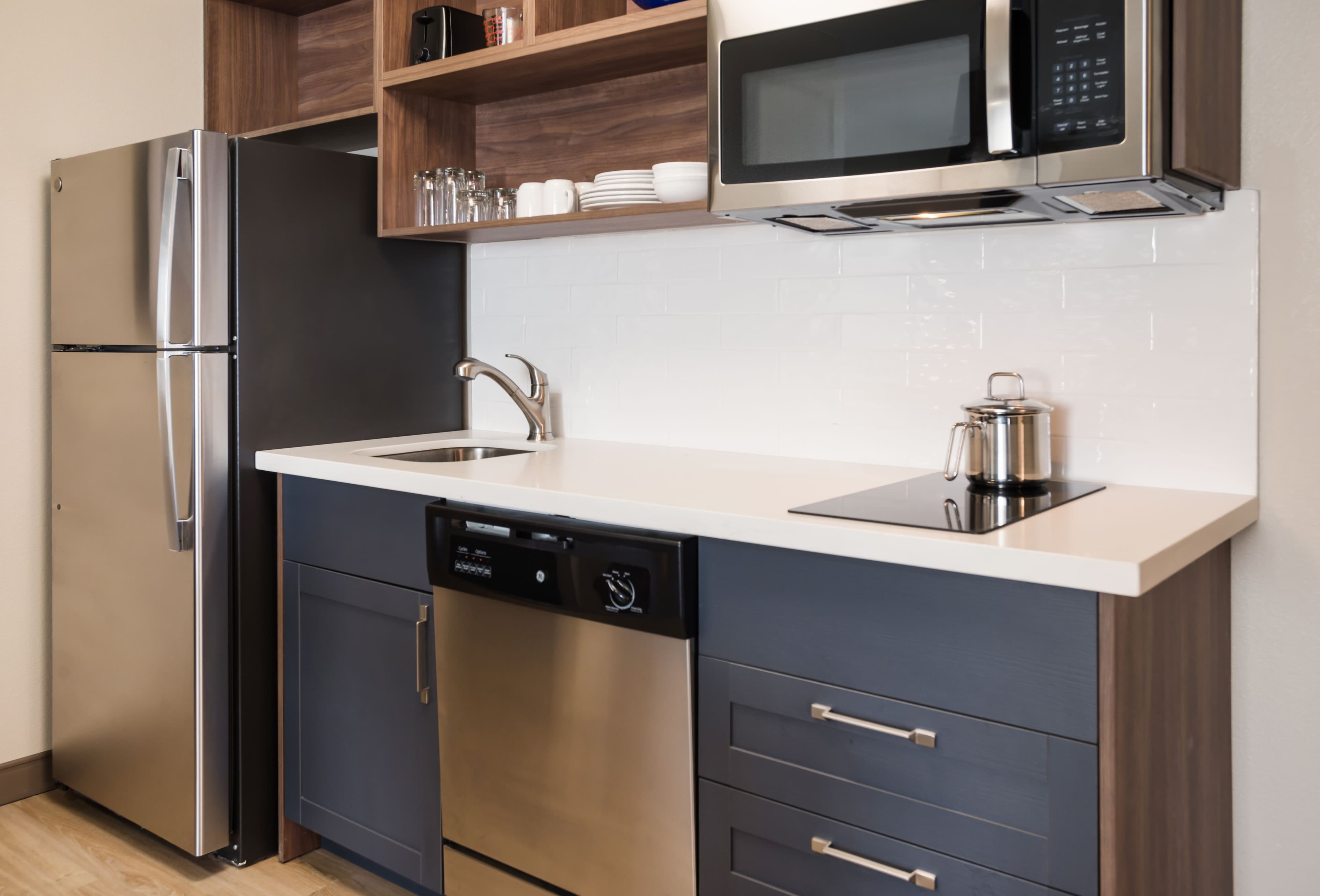 Studio Suite - Image 9